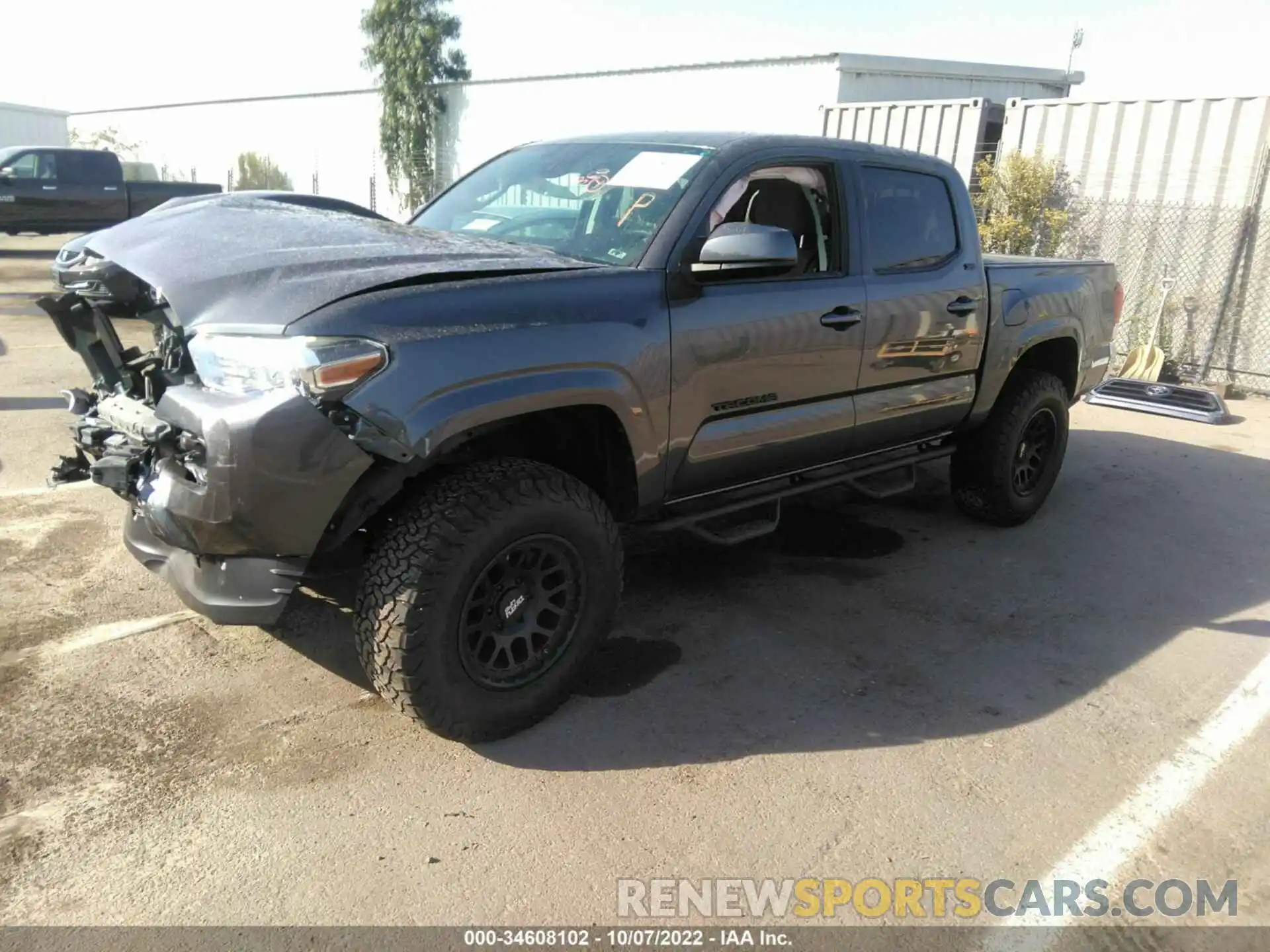 2 Photograph of a damaged car 5TFAX5GN8LX186445 TOYOTA TACOMA 2WD 2020