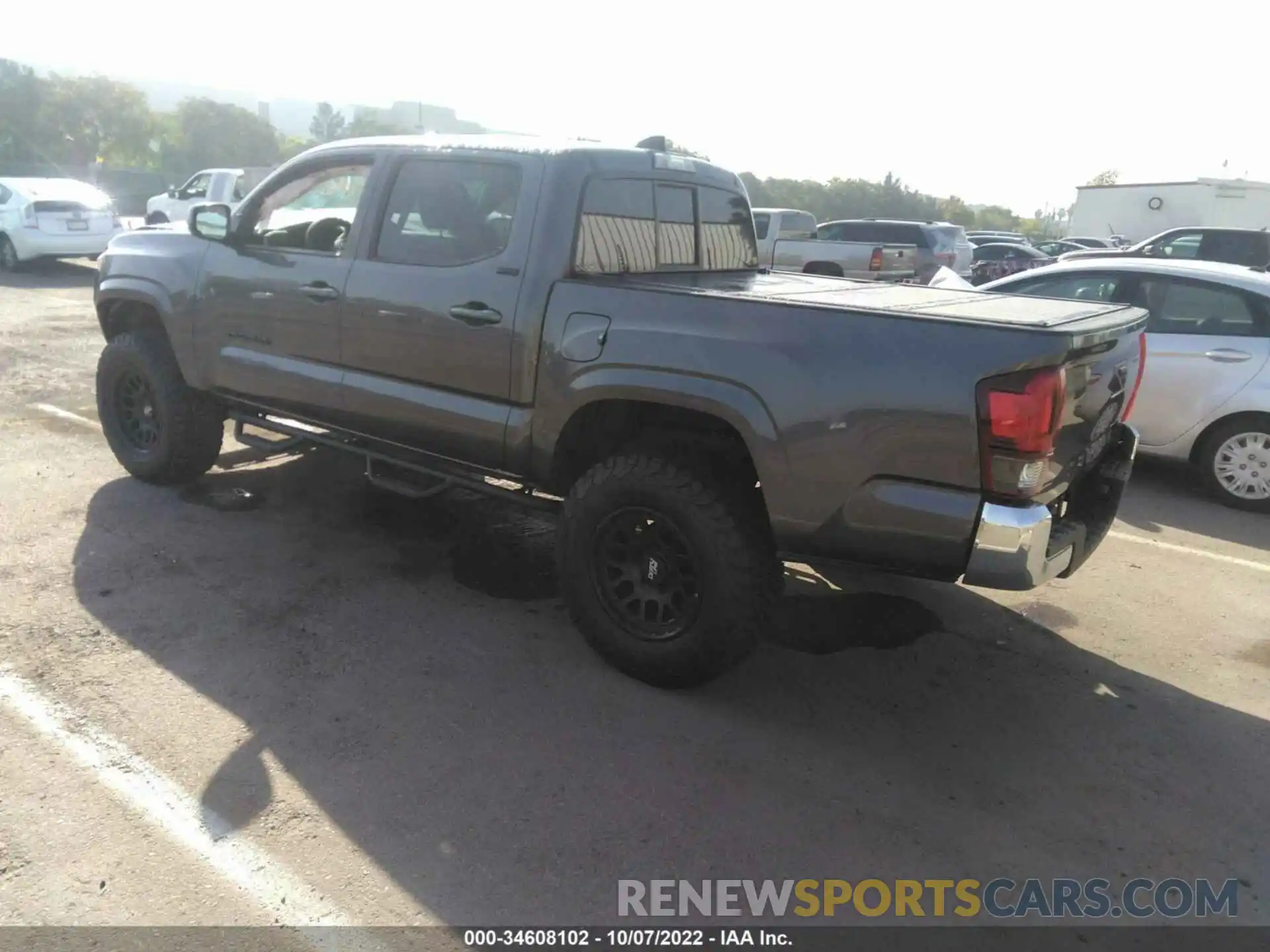 3 Photograph of a damaged car 5TFAX5GN8LX186445 TOYOTA TACOMA 2WD 2020