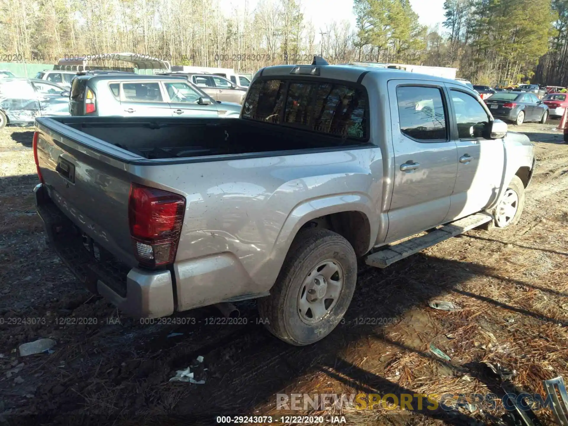 4 Photograph of a damaged car 5TFAX5GN9LX165636 TOYOTA TACOMA 2WD 2020