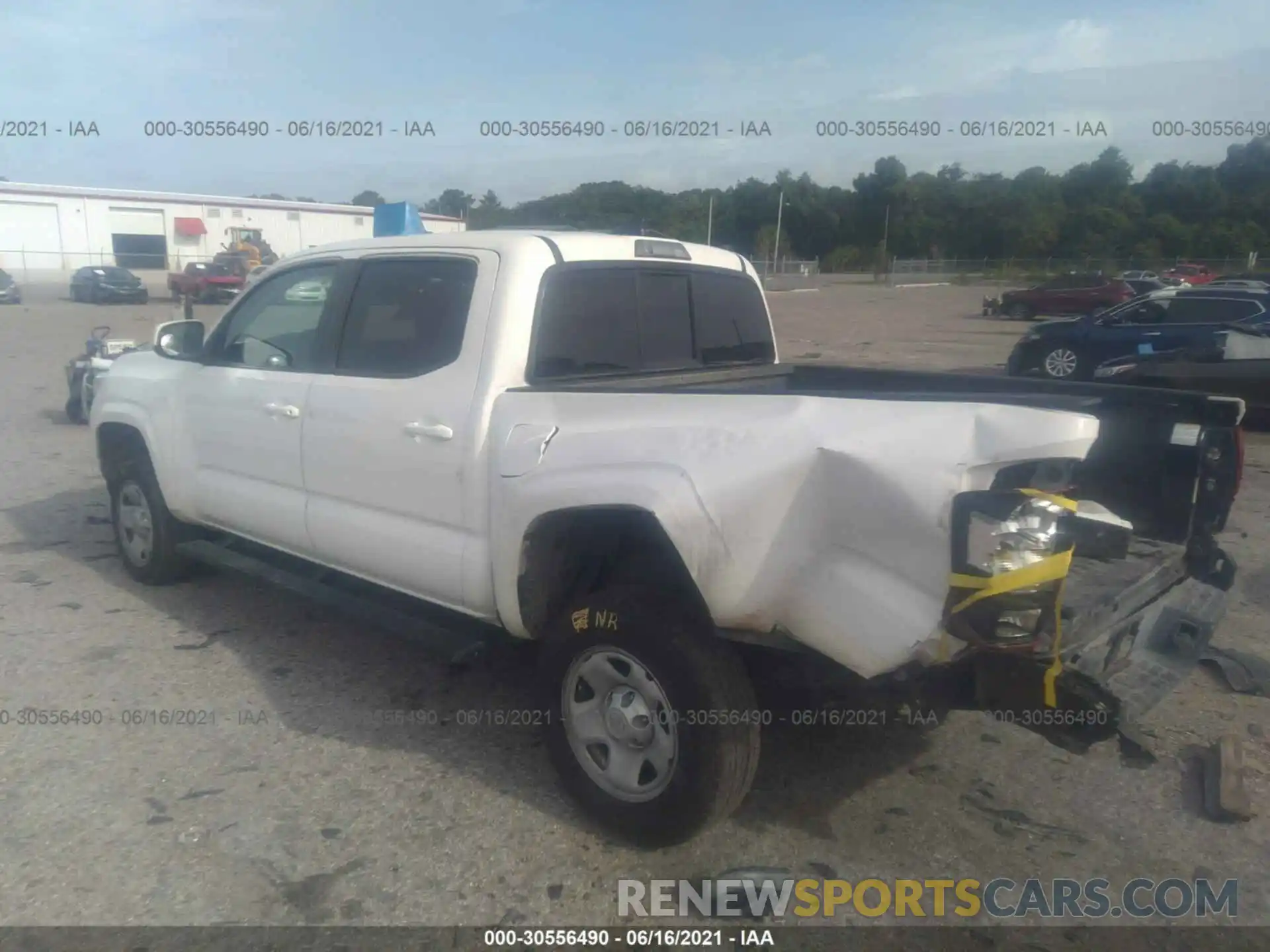 3 Photograph of a damaged car 5TFAX5GN9LX168519 TOYOTA TACOMA 2WD 2020