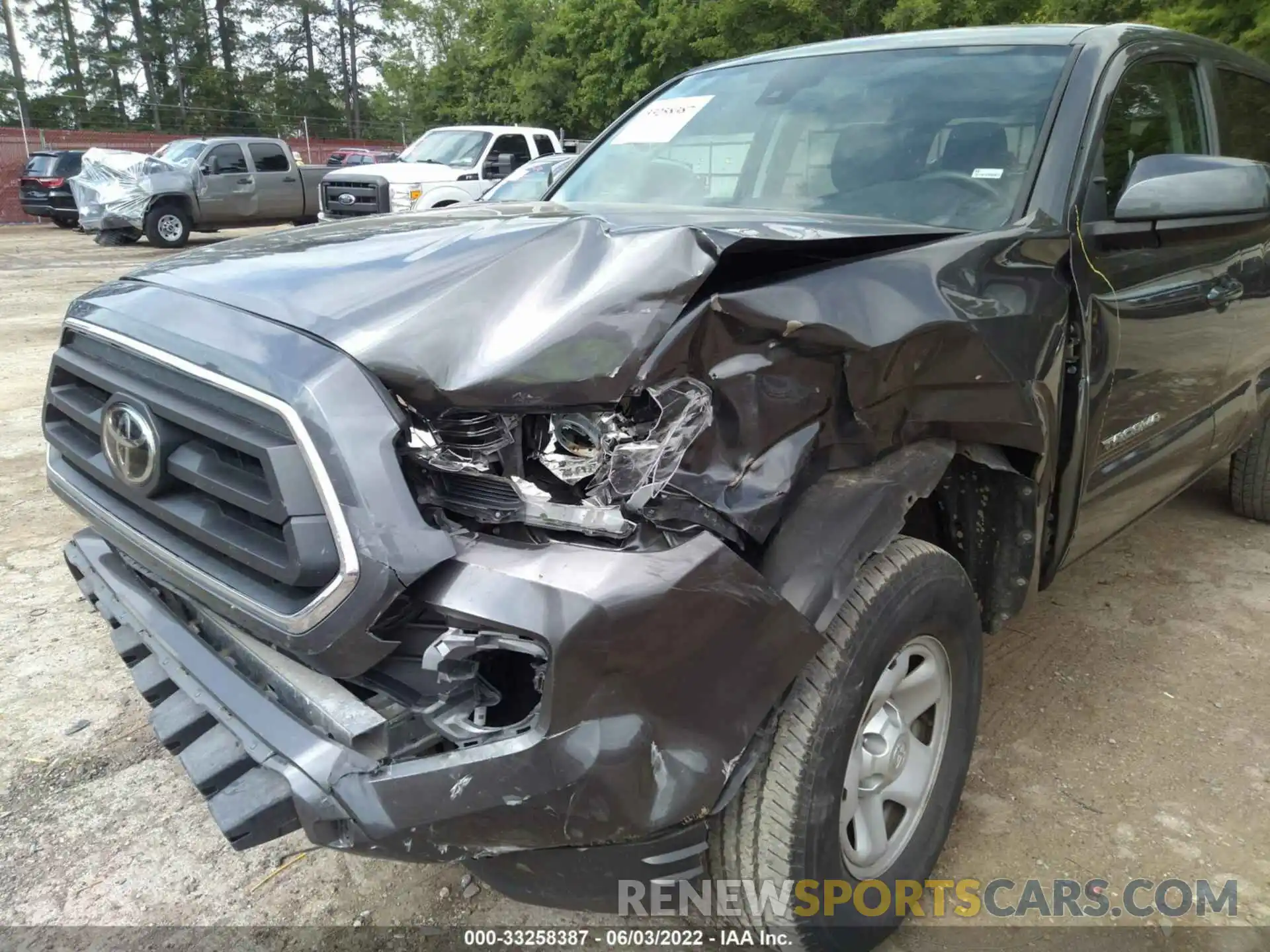 6 Photograph of a damaged car 5TFAX5GN9LX172991 TOYOTA TACOMA 2WD 2020