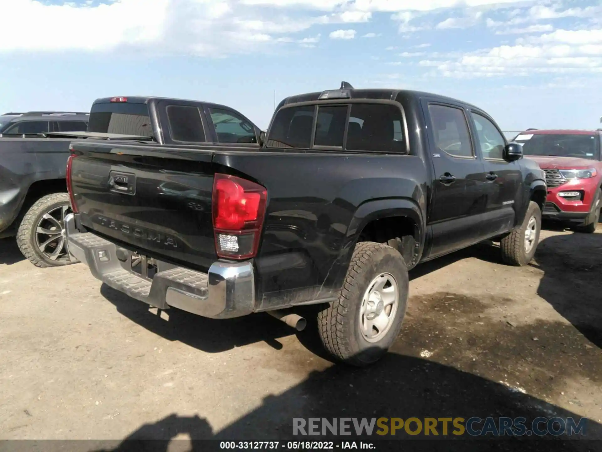 4 Photograph of a damaged car 5TFAX5GN9LX173137 TOYOTA TACOMA 2WD 2020