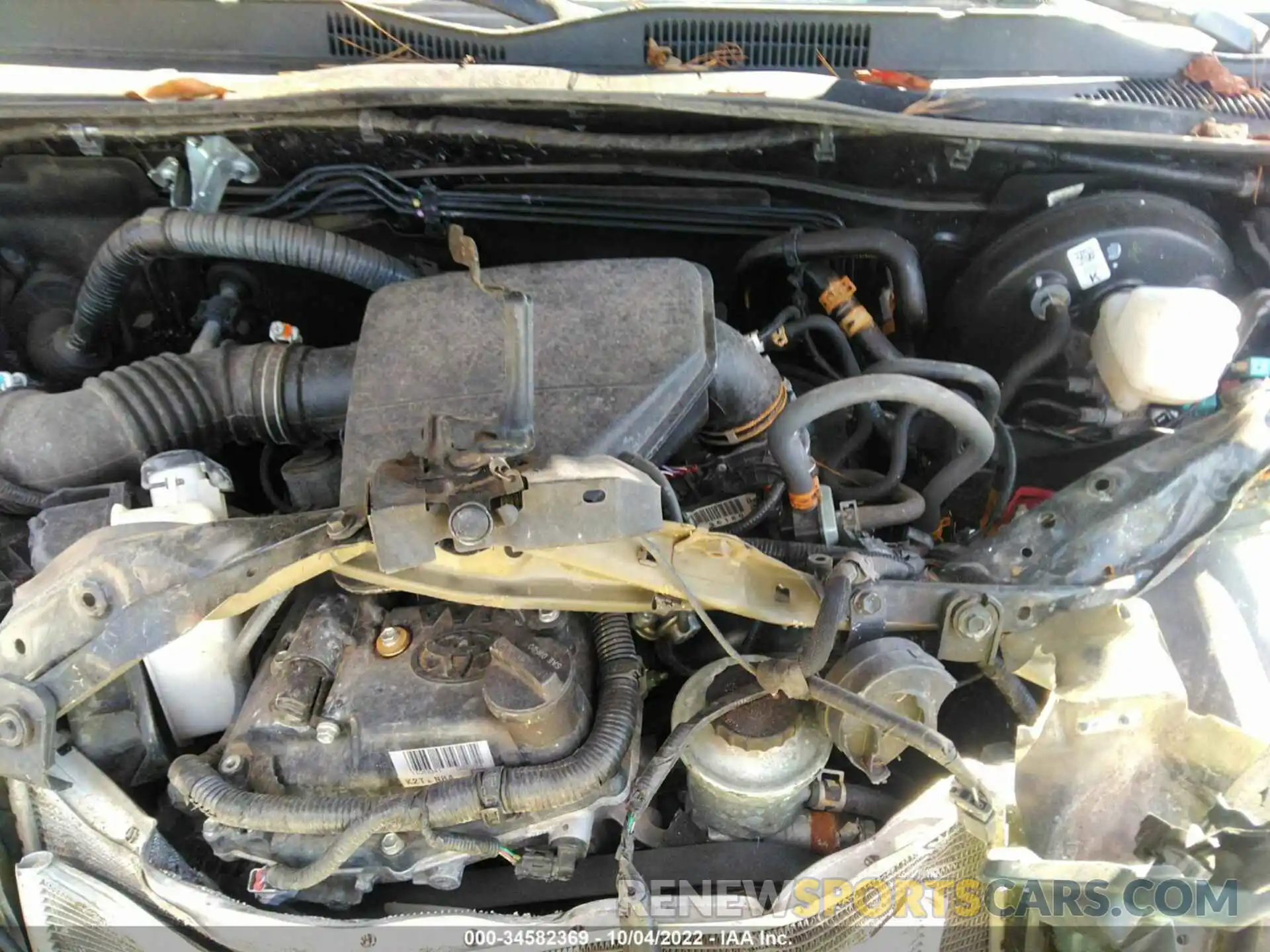 10 Photograph of a damaged car 5TFAX5GN9LX175650 TOYOTA TACOMA 2WD 2020