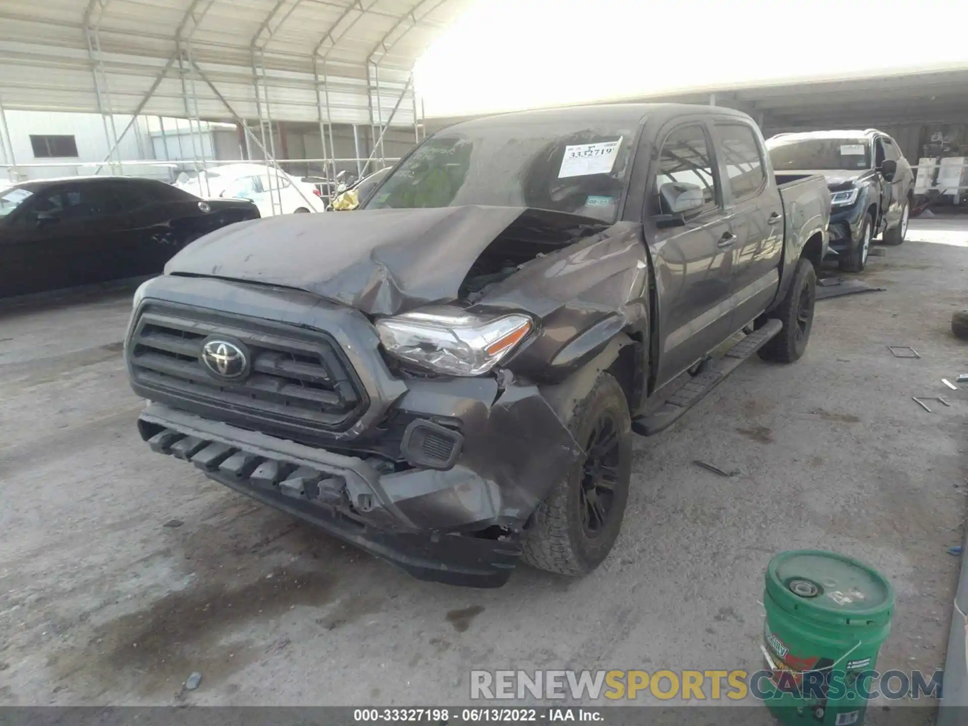 2 Photograph of a damaged car 5TFAX5GN9LX185305 TOYOTA TACOMA 2WD 2020