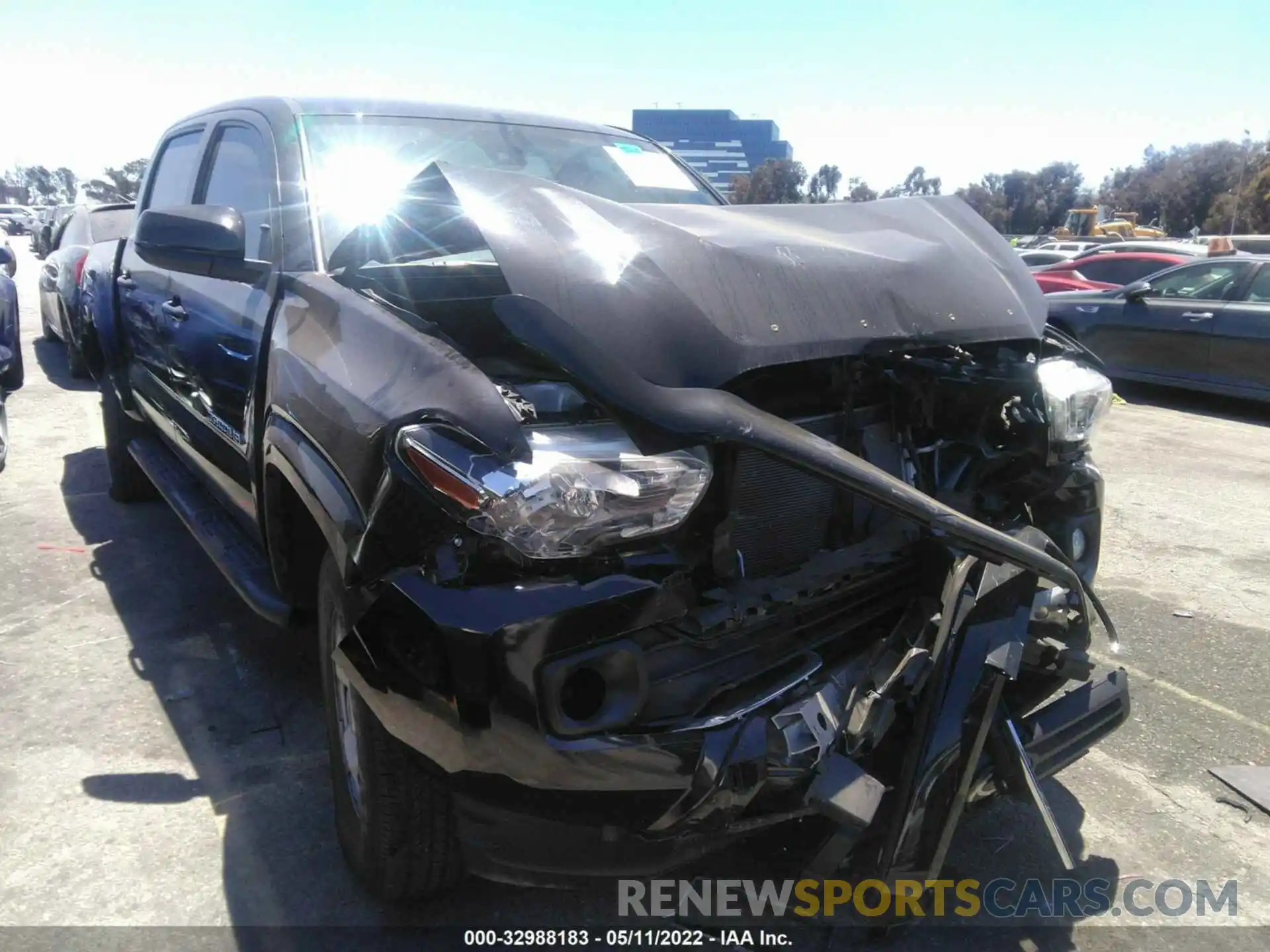 1 Photograph of a damaged car 5TFAX5GN9LX185871 TOYOTA TACOMA 2WD 2020