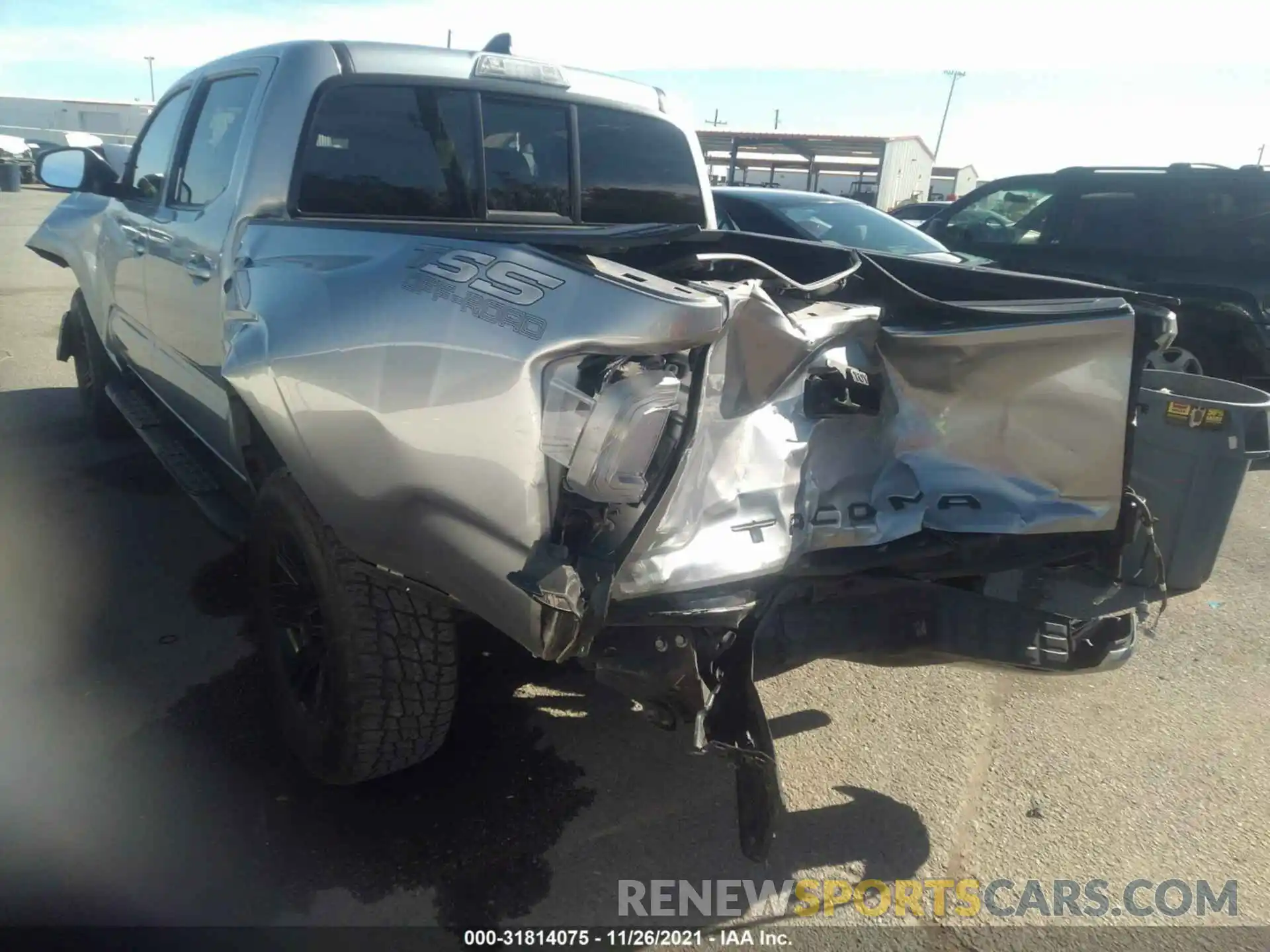 3 Photograph of a damaged car 5TFAX5GNXLX170344 TOYOTA TACOMA 2WD 2020