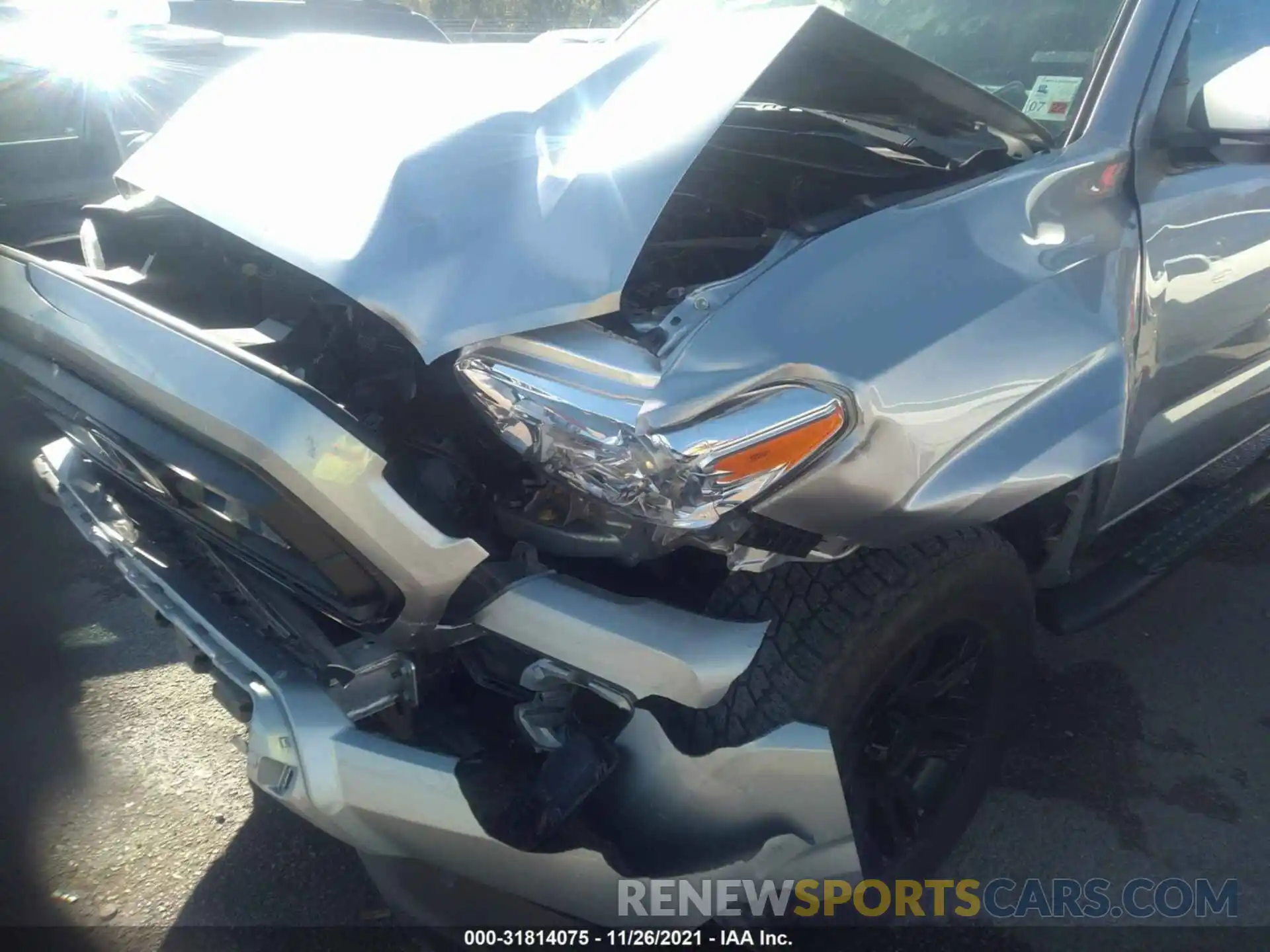 6 Photograph of a damaged car 5TFAX5GNXLX170344 TOYOTA TACOMA 2WD 2020