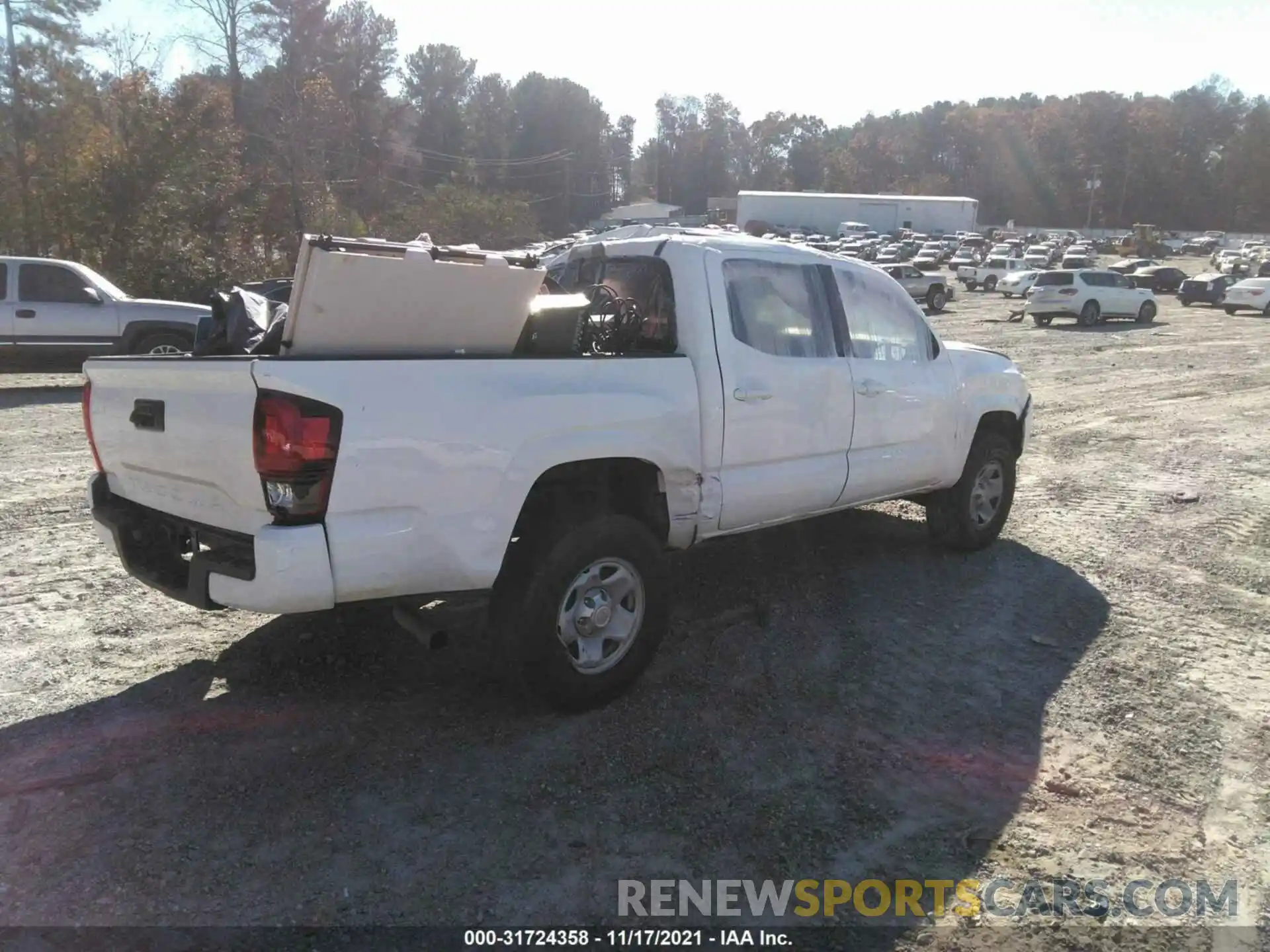 4 Photograph of a damaged car 5TFAX5GNXLX173969 TOYOTA TACOMA 2WD 2020