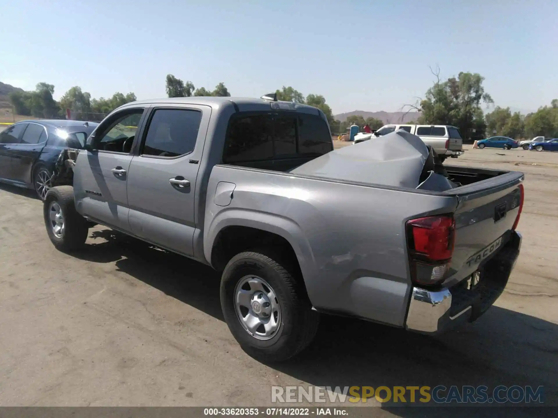 3 Photograph of a damaged car 5TFAX5GNXLX174510 TOYOTA TACOMA 2WD 2020