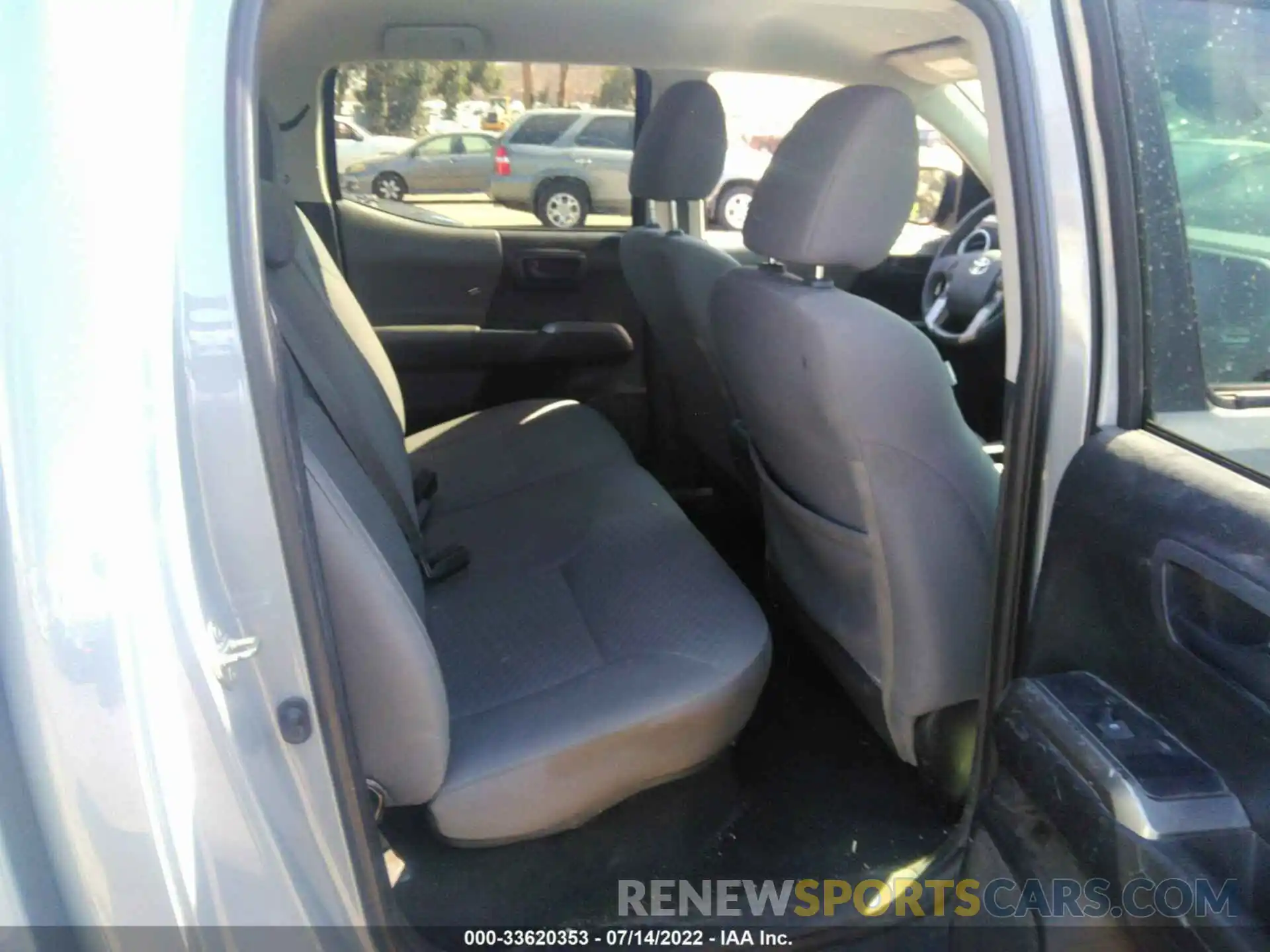 8 Photograph of a damaged car 5TFAX5GNXLX174510 TOYOTA TACOMA 2WD 2020