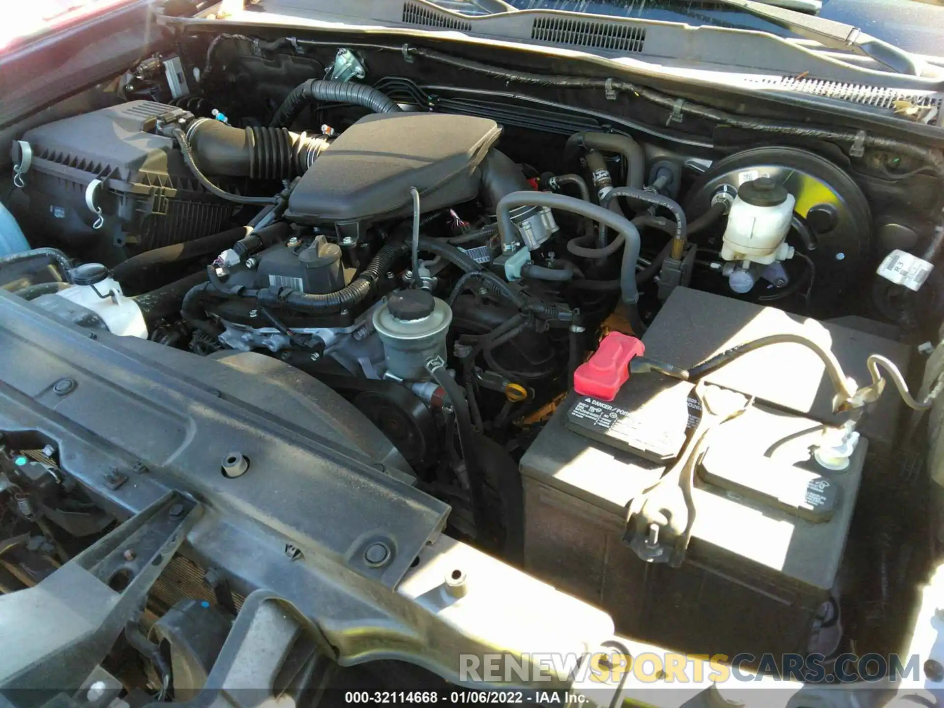 10 Photograph of a damaged car 5TFAX5GNXLX175477 TOYOTA TACOMA 2WD 2020