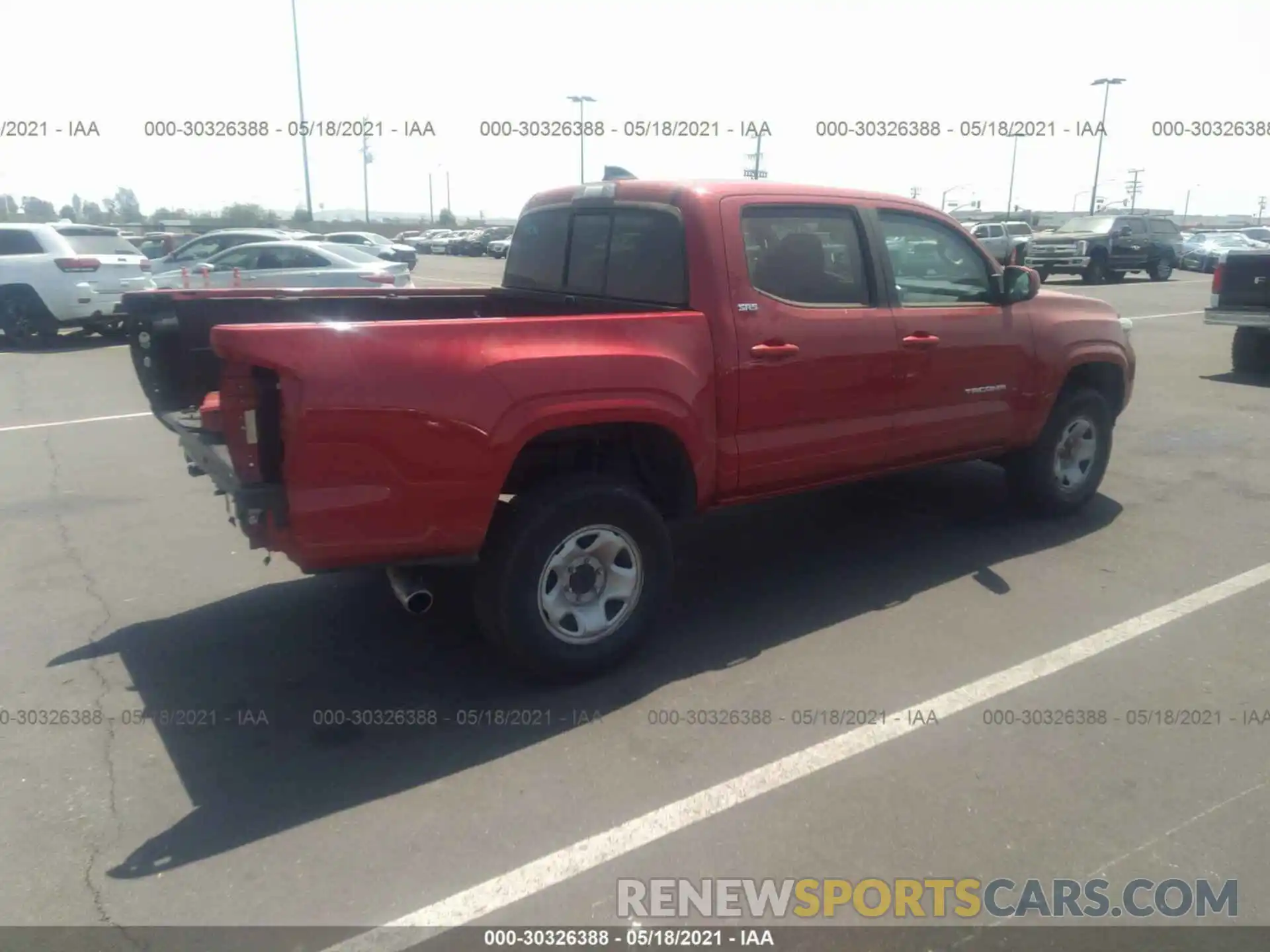 4 Photograph of a damaged car 5TFAX5GNXLX186513 TOYOTA TACOMA 2WD 2020