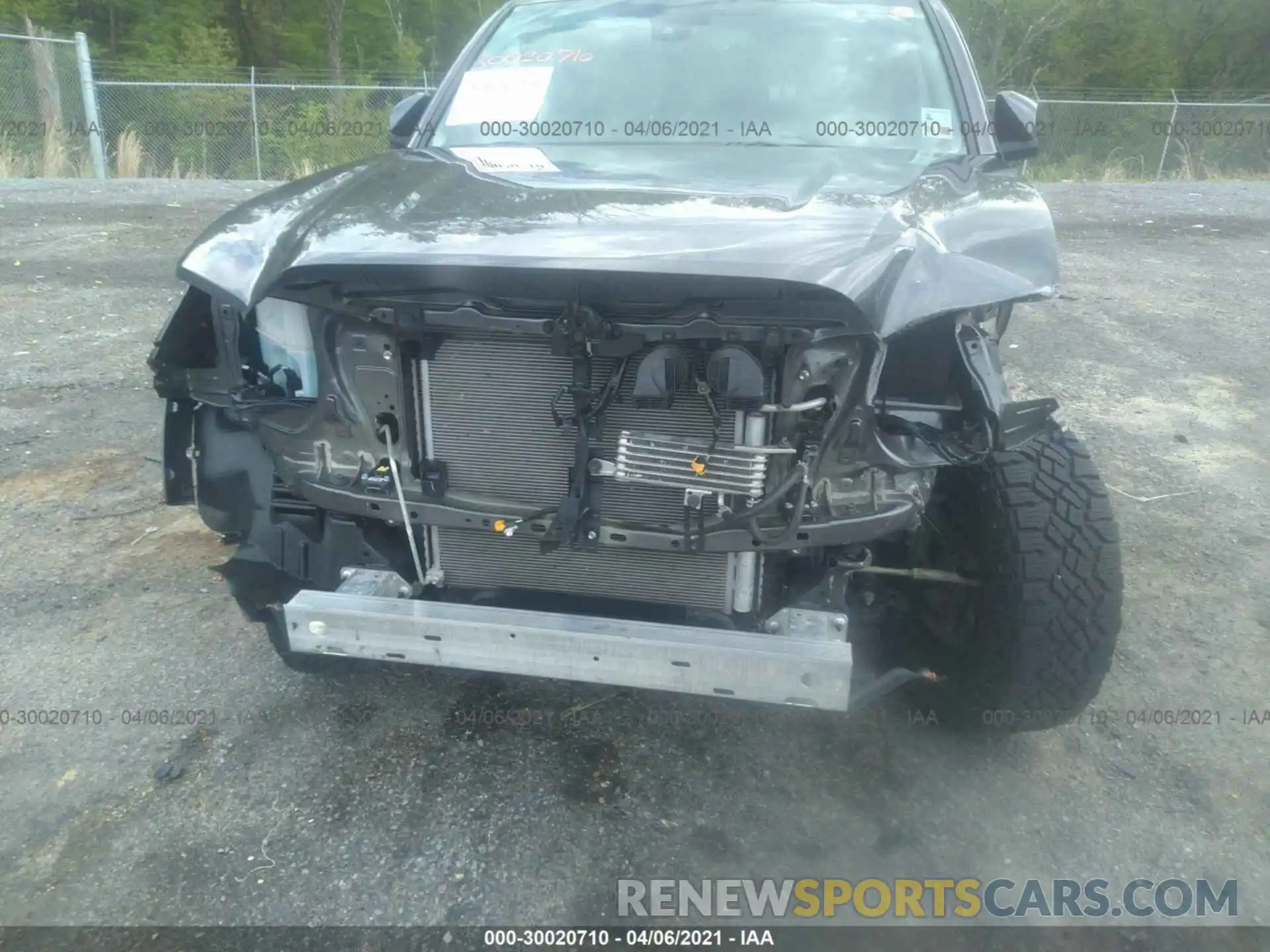 6 Photograph of a damaged car 5TFAZ5CN1LX092889 TOYOTA TACOMA 2WD 2020