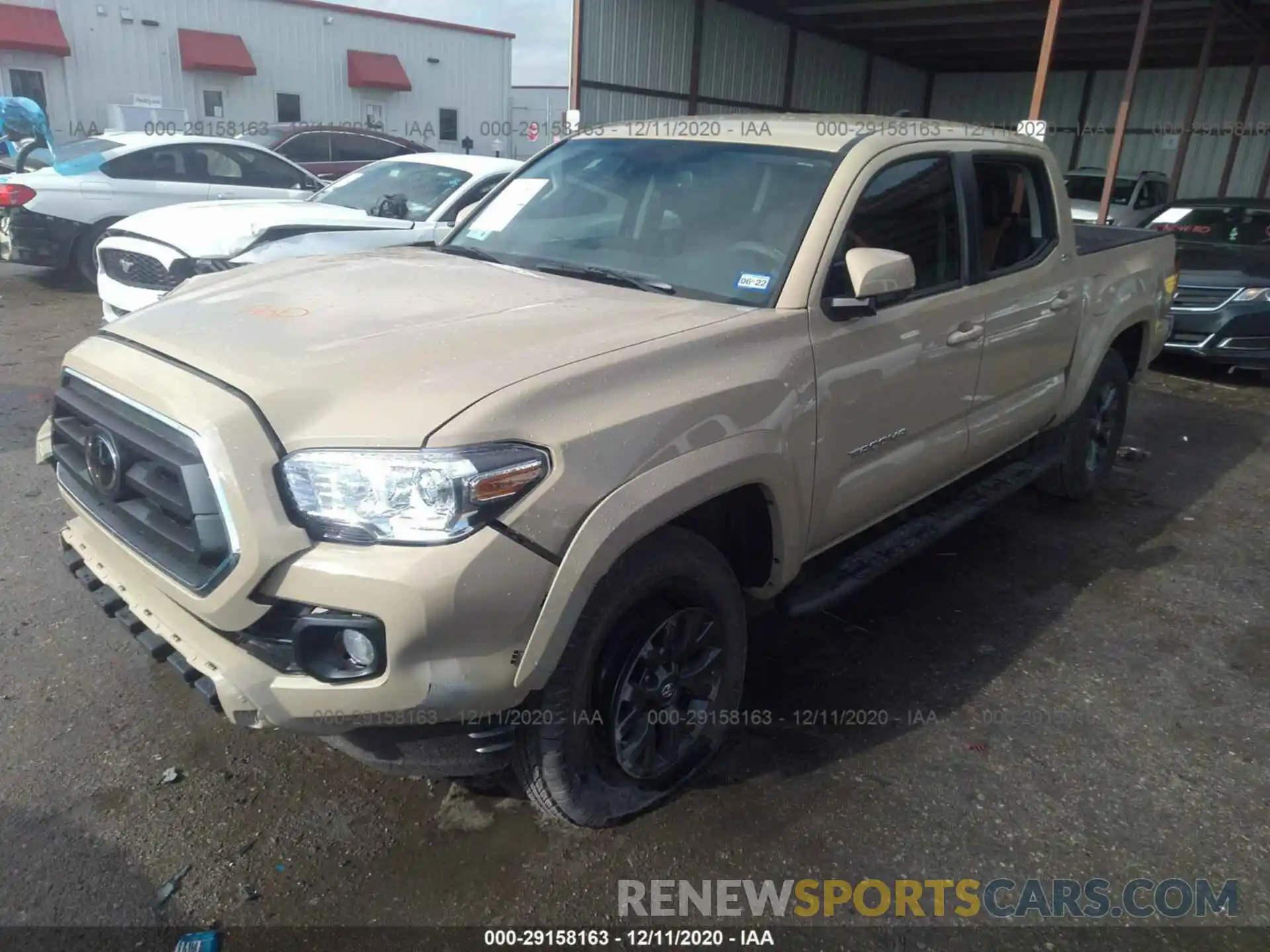 2 Photograph of a damaged car 5TFAZ5CN1LX093685 TOYOTA TACOMA 2WD 2020