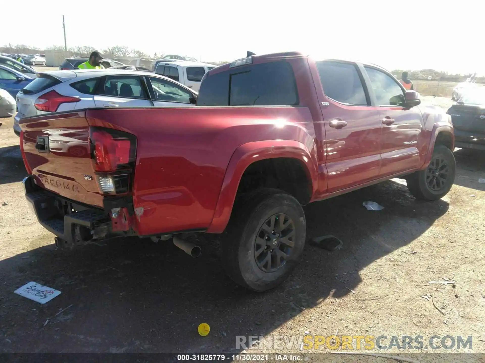 4 Фотография поврежденного автомобиля 5TFAZ5CN2LX088527 TOYOTA TACOMA 2WD 2020