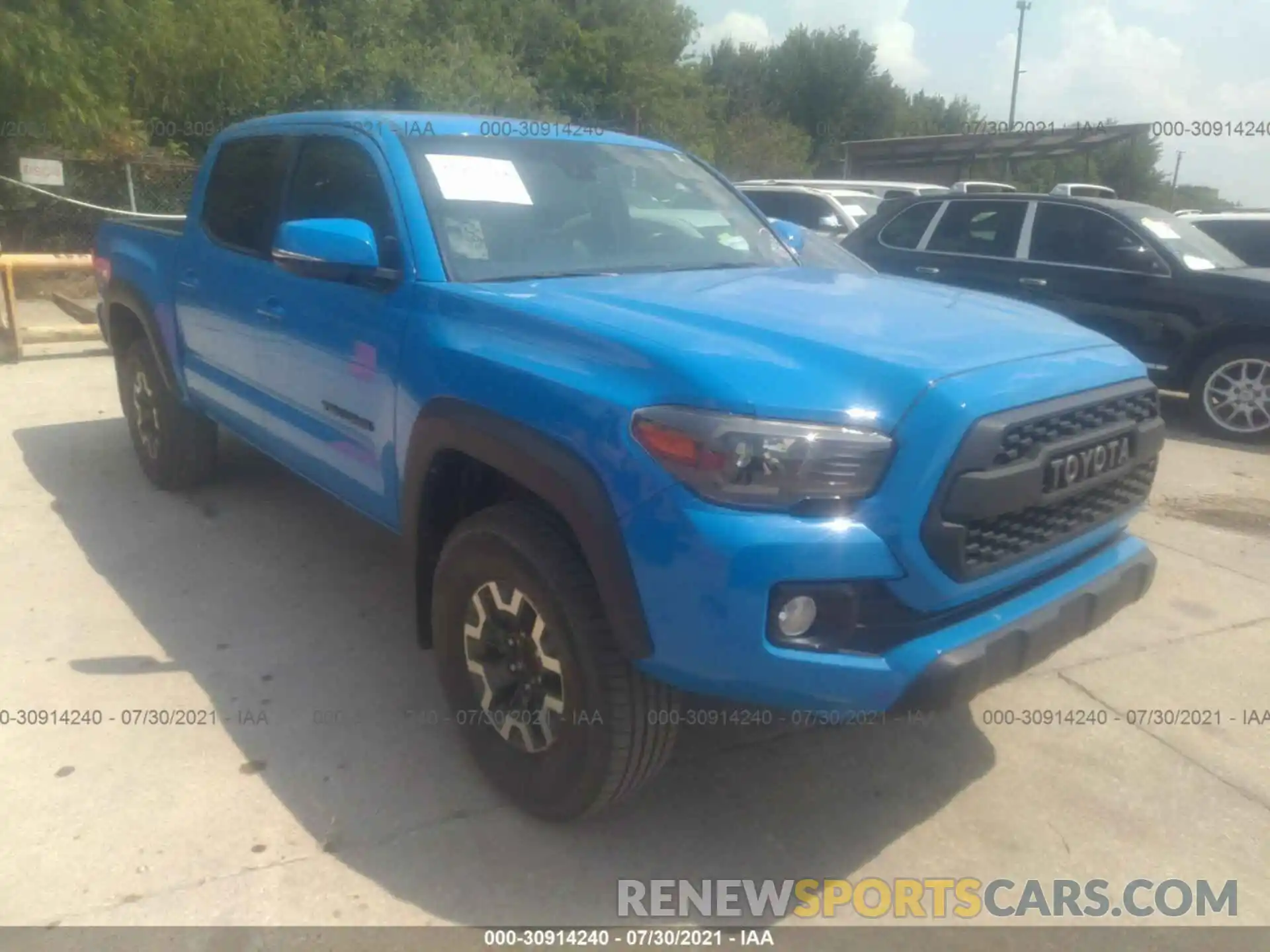 1 Photograph of a damaged car 5TFAZ5CN2LX088821 TOYOTA TACOMA 2WD 2020