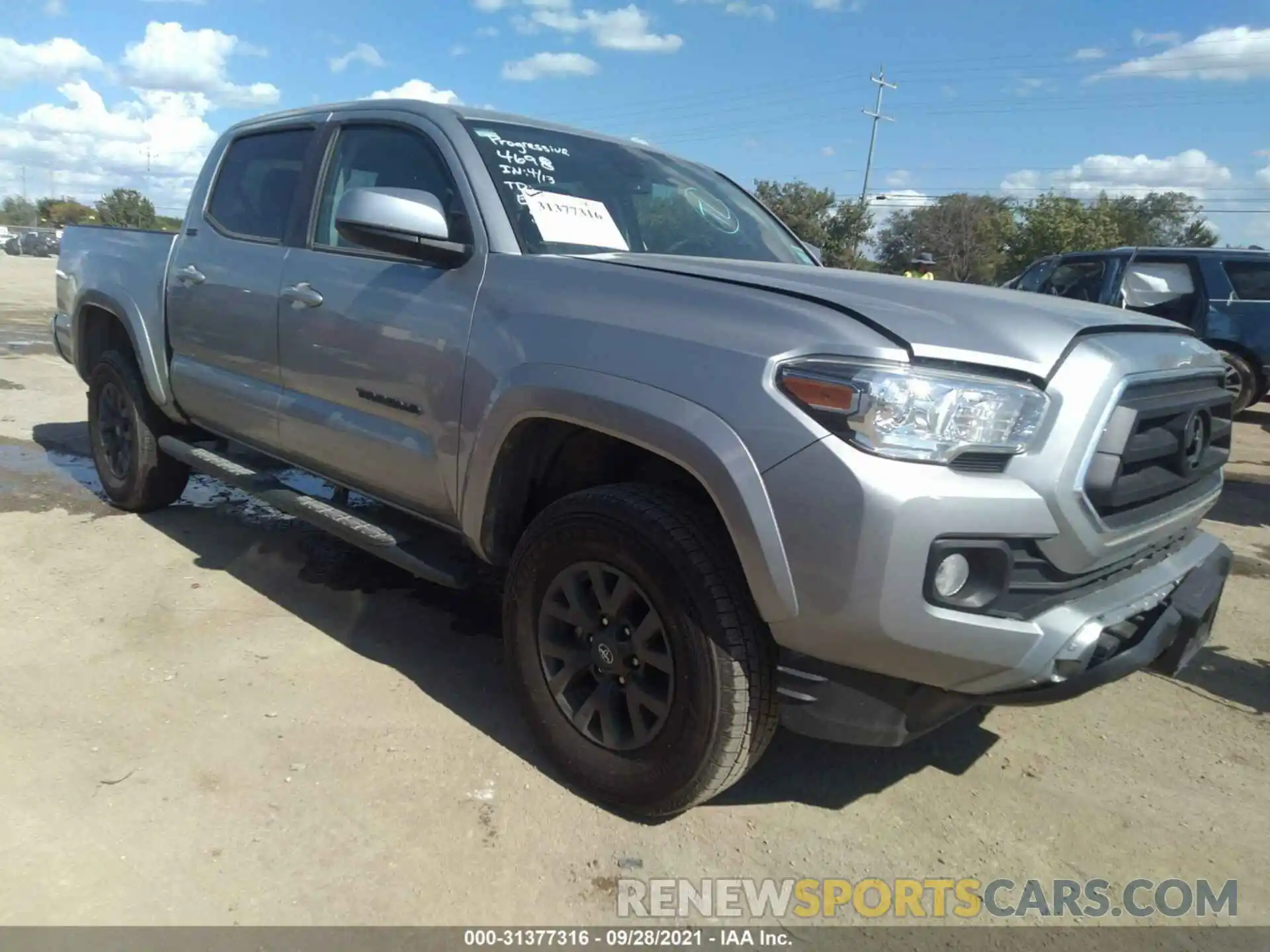 1 Фотография поврежденного автомобиля 5TFAZ5CN2LX094098 TOYOTA TACOMA 2WD 2020