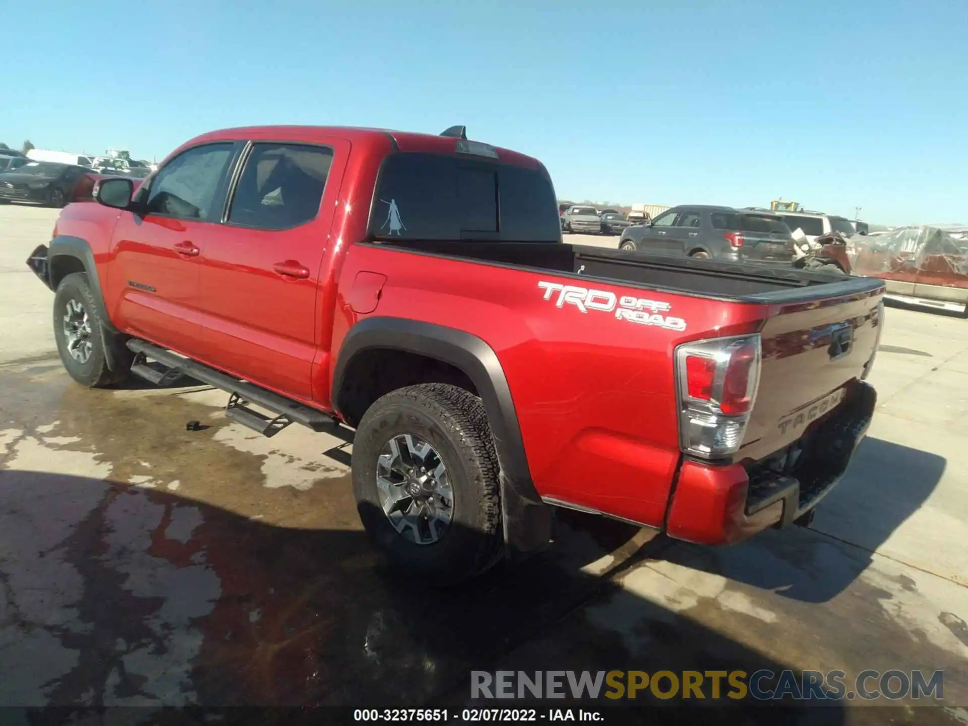 3 Photograph of a damaged car 5TFAZ5CN3LX087600 TOYOTA TACOMA 2WD 2020