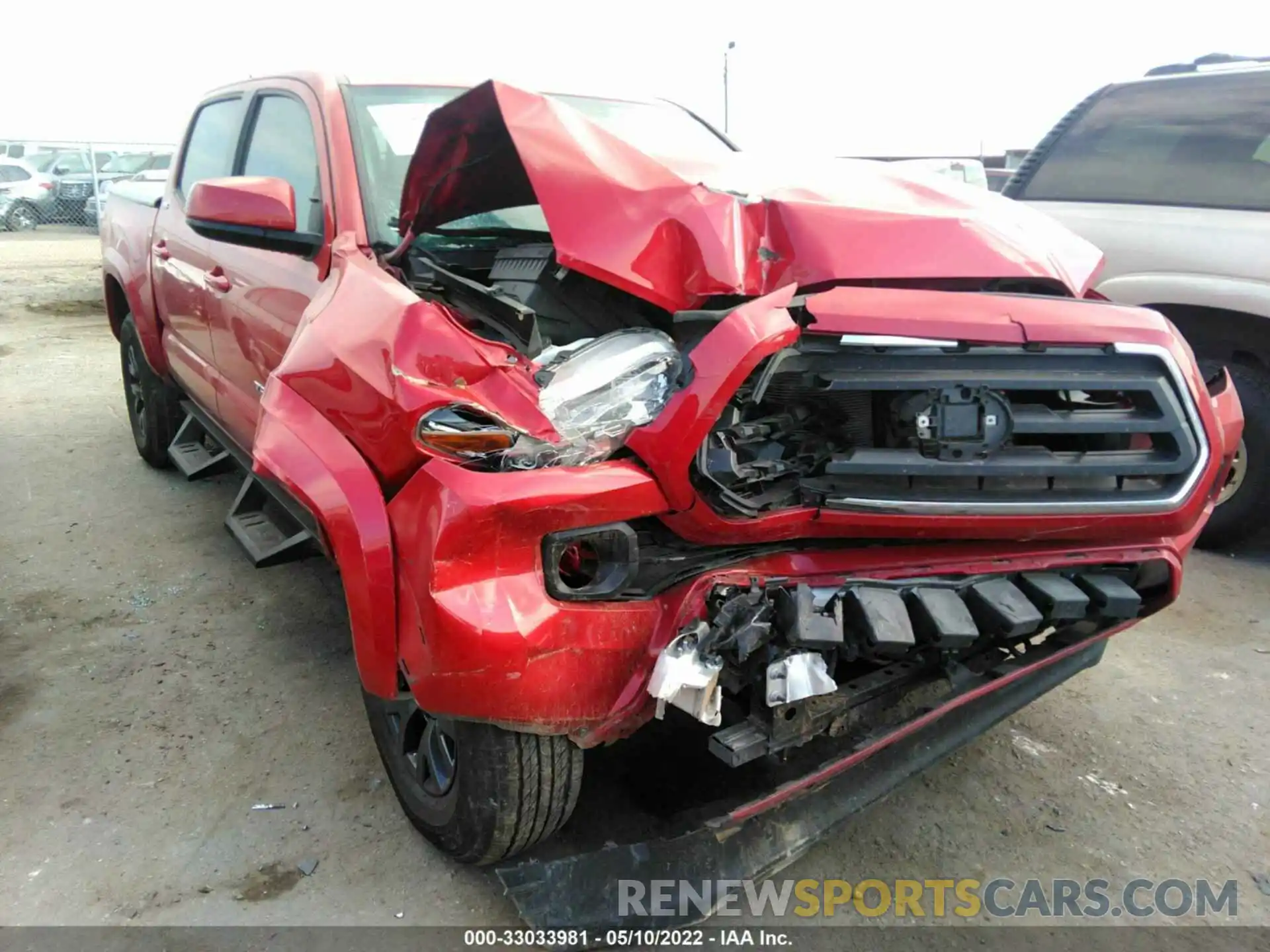 1 Photograph of a damaged car 5TFAZ5CN3LX088147 TOYOTA TACOMA 2WD 2020