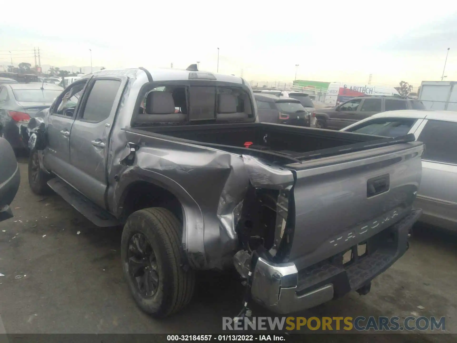 3 Photograph of a damaged car 5TFAZ5CN5LX089722 TOYOTA TACOMA 2WD 2020