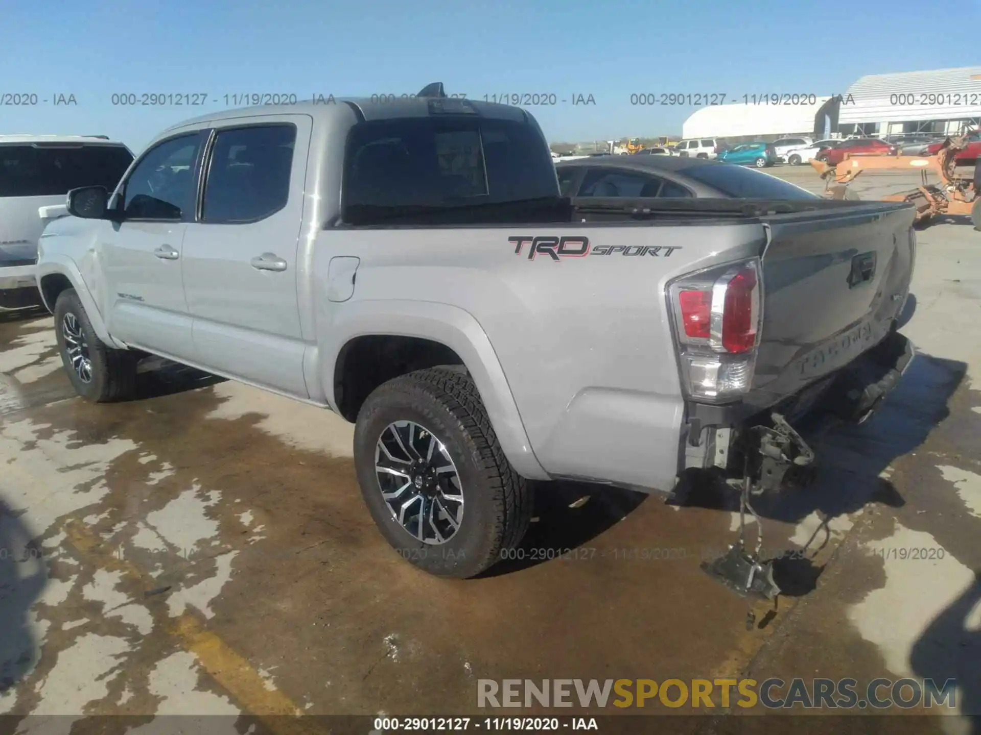 3 Photograph of a damaged car 5TFAZ5CN5LX093172 TOYOTA TACOMA 2WD 2020