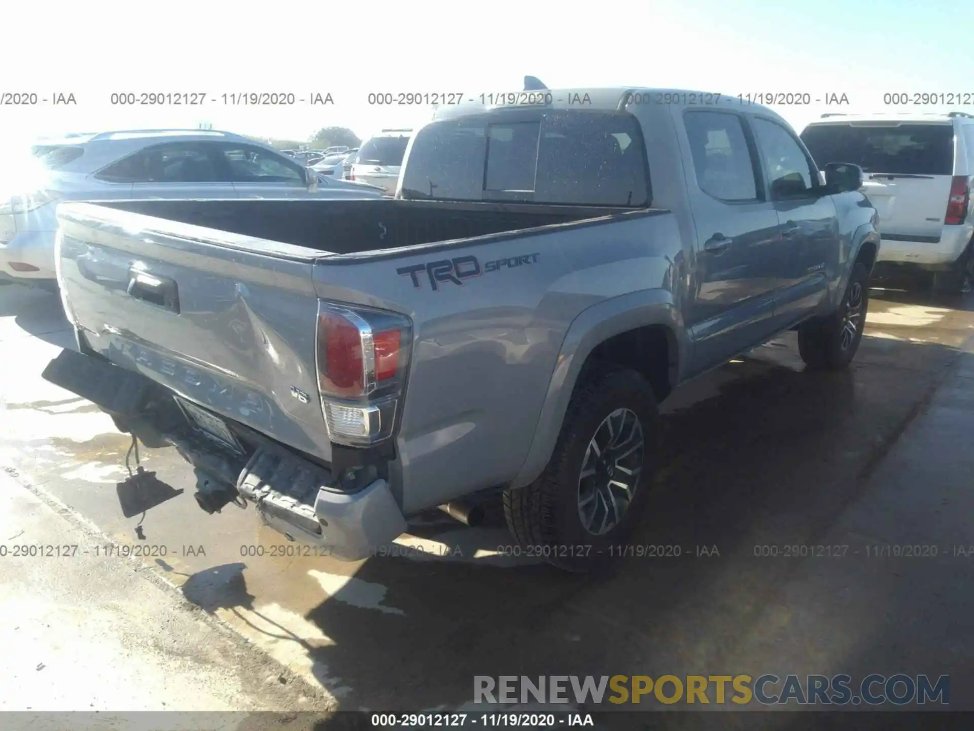 4 Photograph of a damaged car 5TFAZ5CN5LX093172 TOYOTA TACOMA 2WD 2020