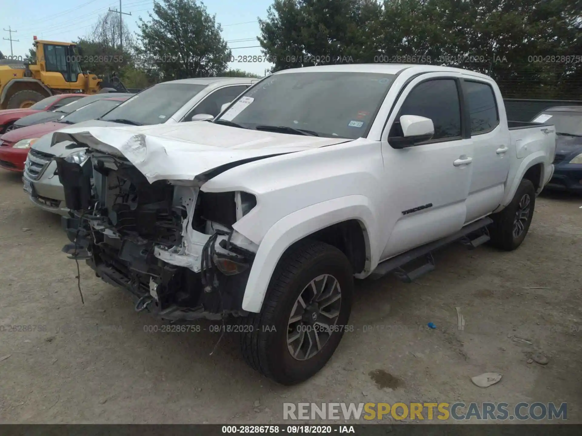 14 Photograph of a damaged car 5TFAZ5CN6LX092838 TOYOTA TACOMA 2WD 2020