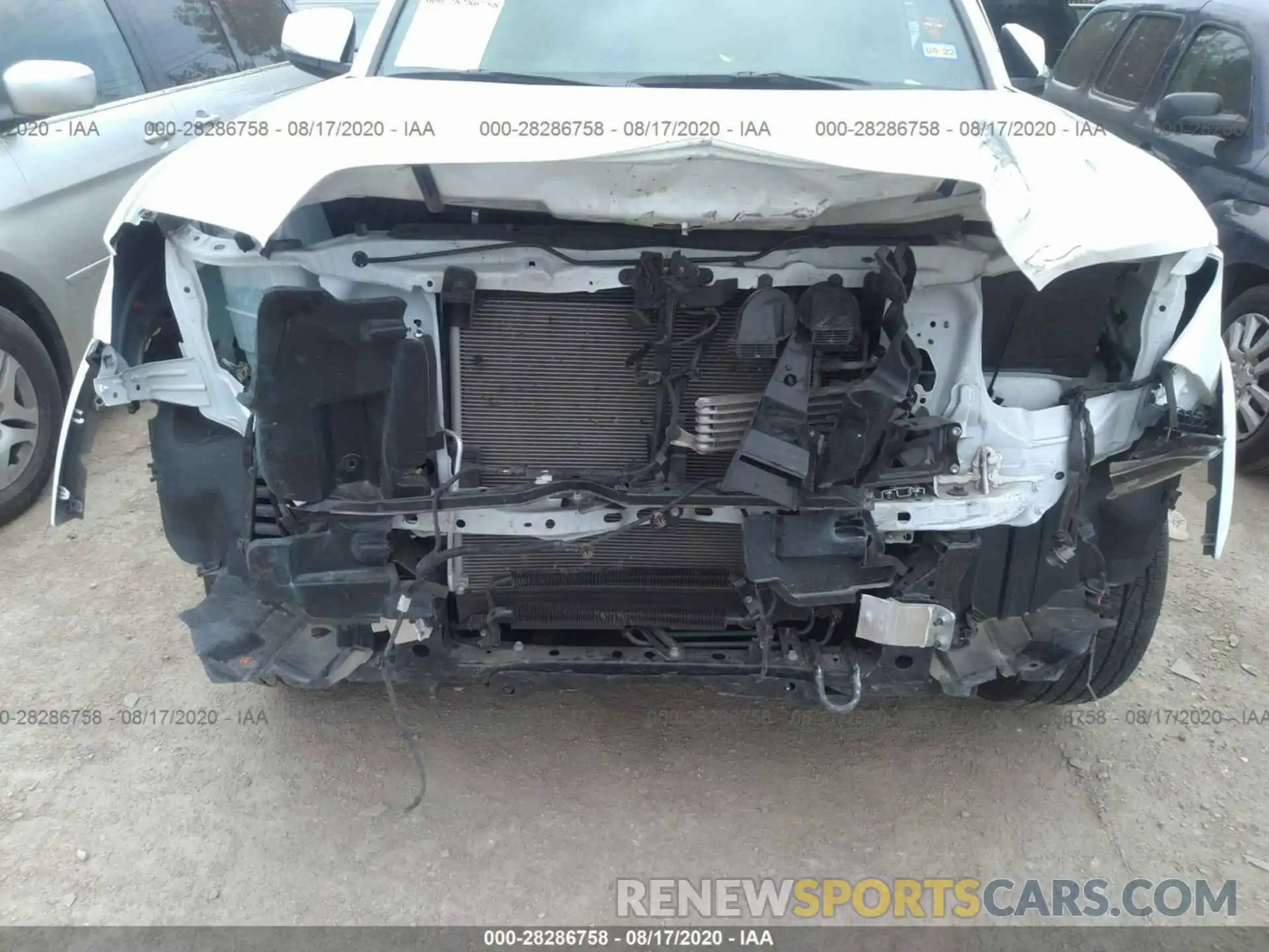 6 Photograph of a damaged car 5TFAZ5CN6LX092838 TOYOTA TACOMA 2WD 2020