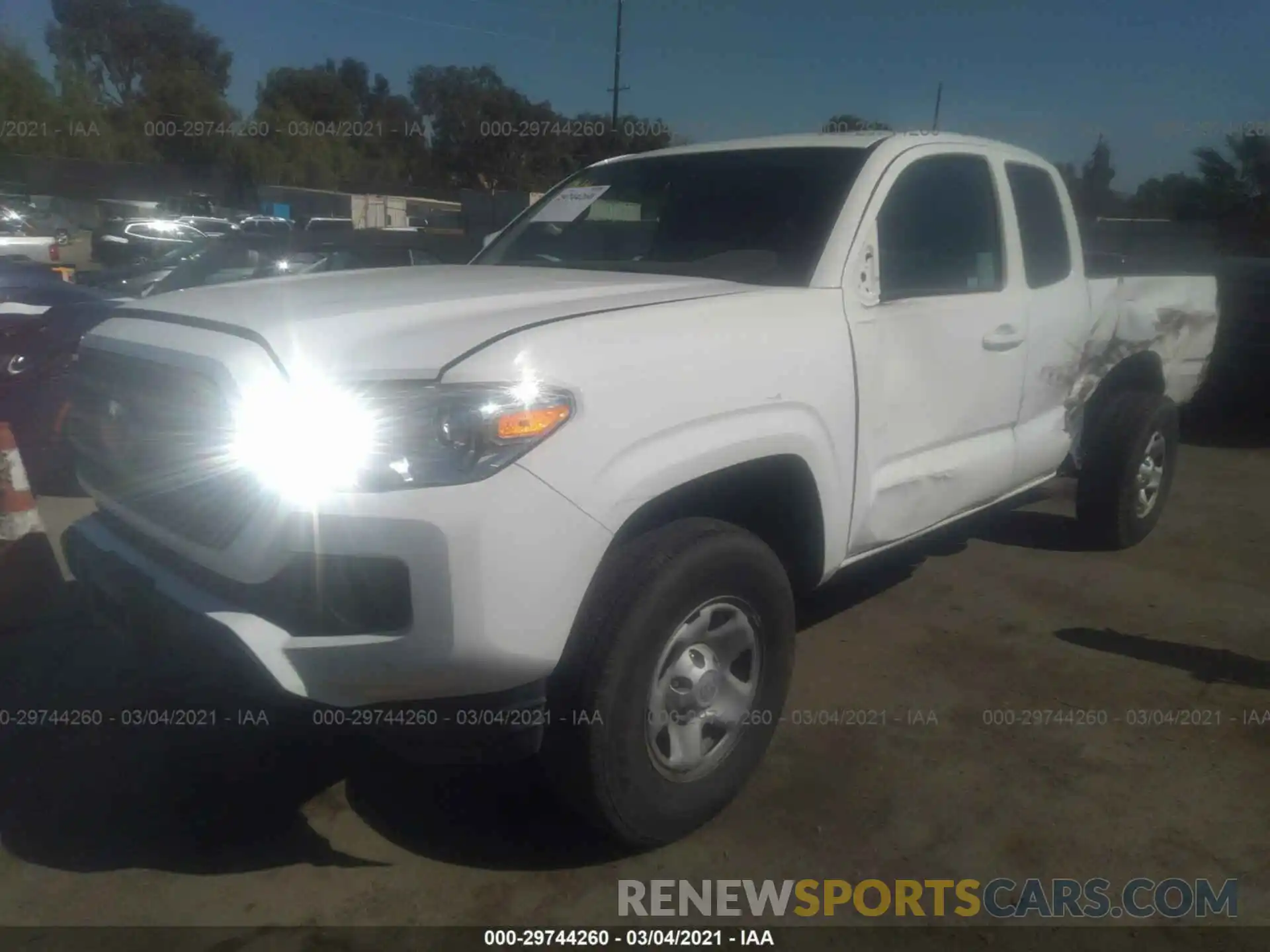 2 Photograph of a damaged car 5TFRX5GN1LX165584 TOYOTA TACOMA 2WD 2020