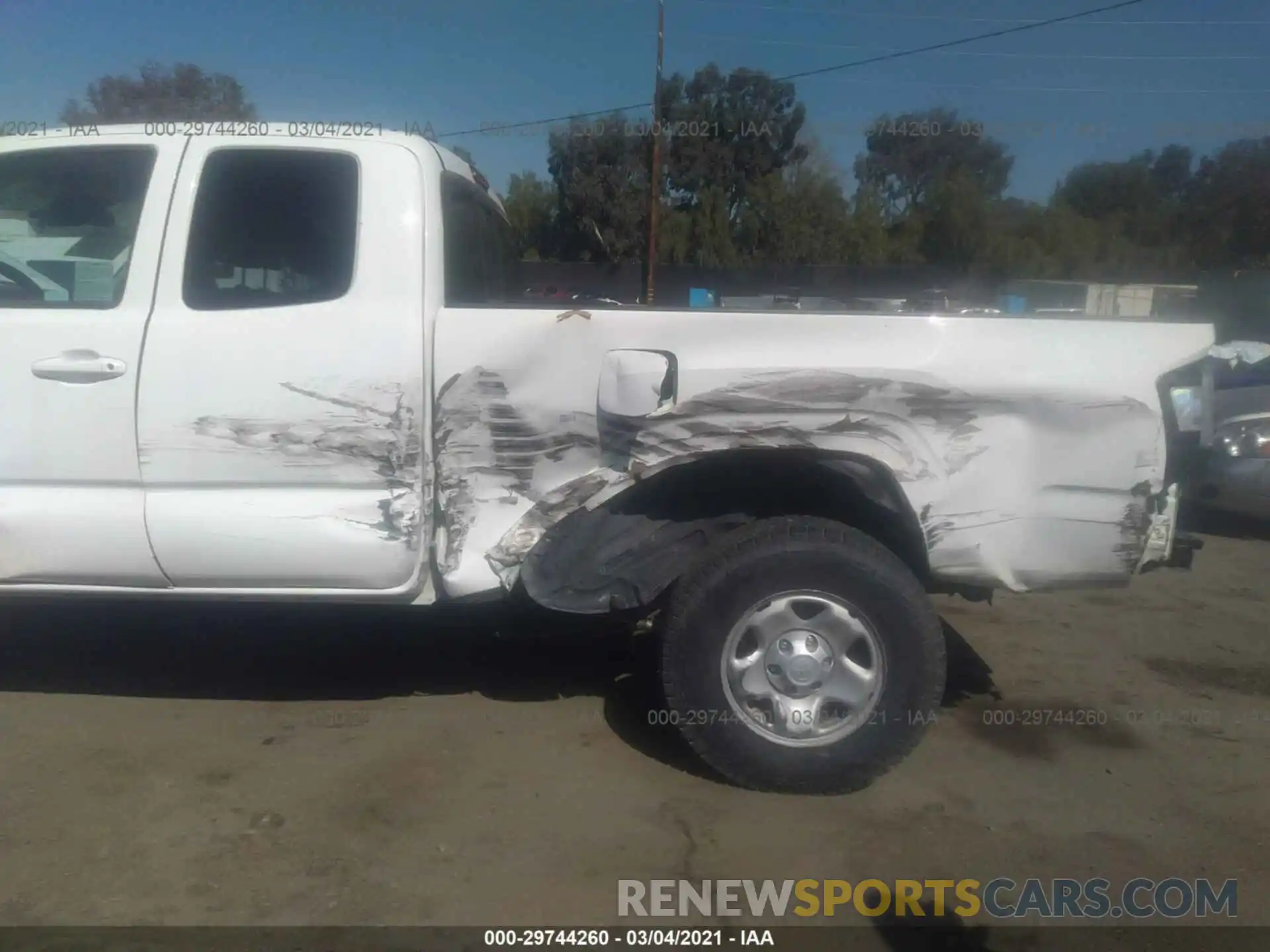 6 Photograph of a damaged car 5TFRX5GN1LX165584 TOYOTA TACOMA 2WD 2020