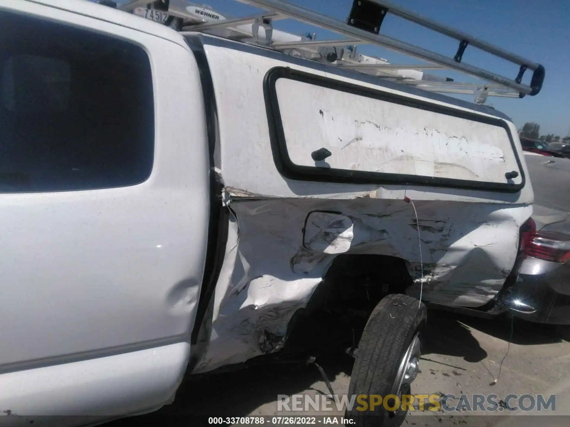 6 Photograph of a damaged car 5TFRX5GN1LX173071 TOYOTA TACOMA 2WD 2020