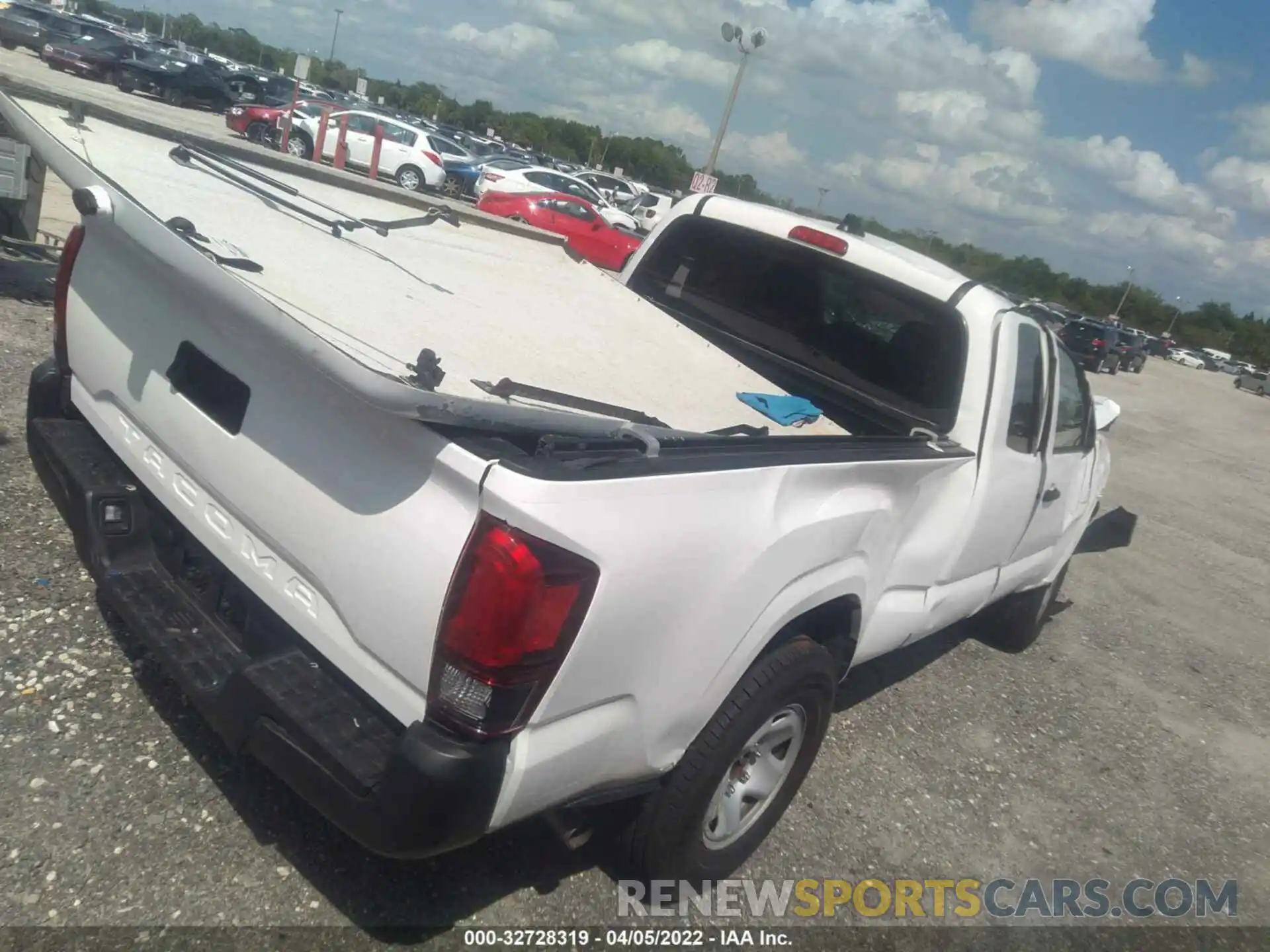 4 Photograph of a damaged car 5TFRX5GN1LX180389 TOYOTA TACOMA 2WD 2020