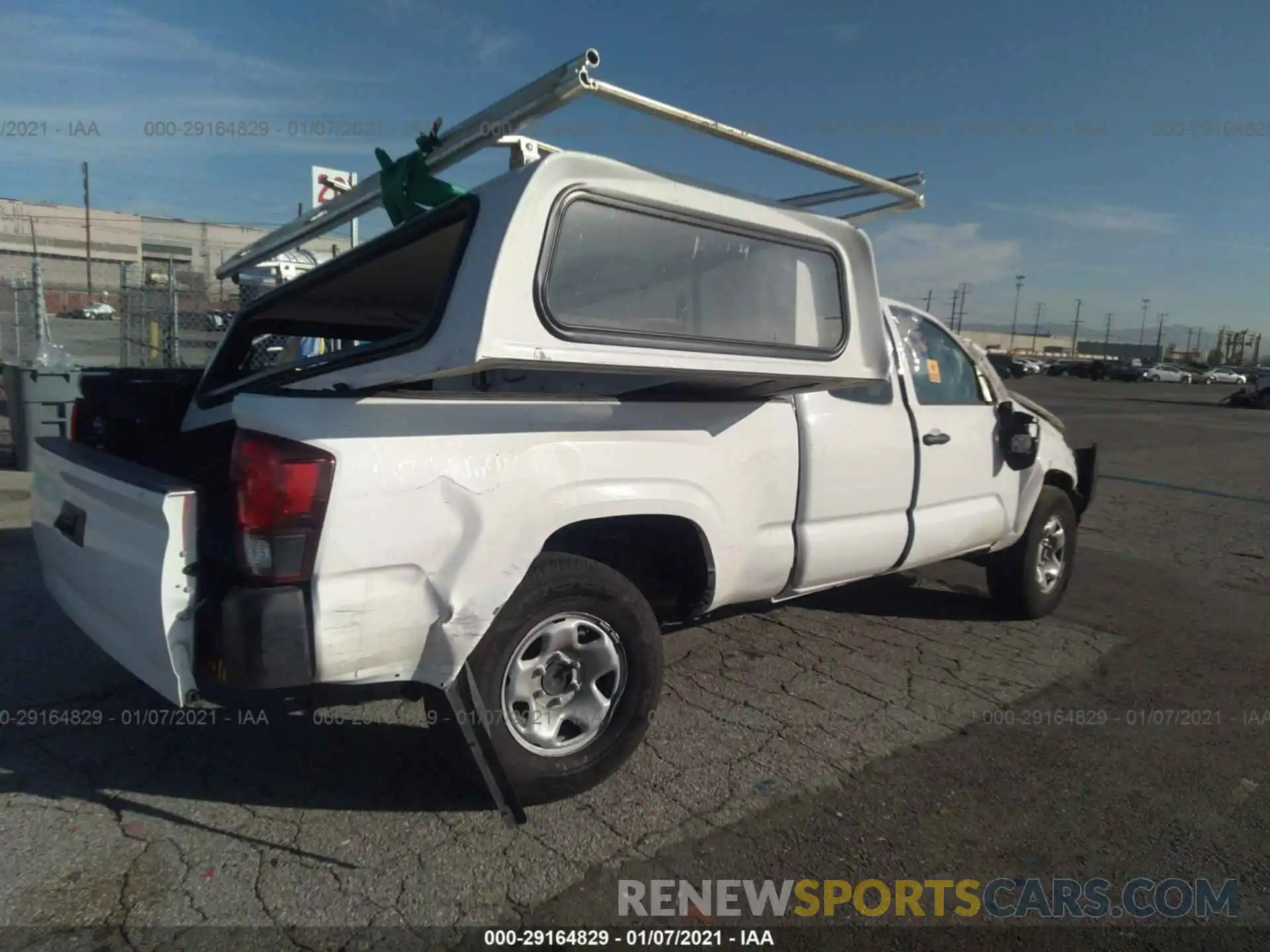 4 Photograph of a damaged car 5TFRX5GN2LX173547 TOYOTA TACOMA 2WD 2020