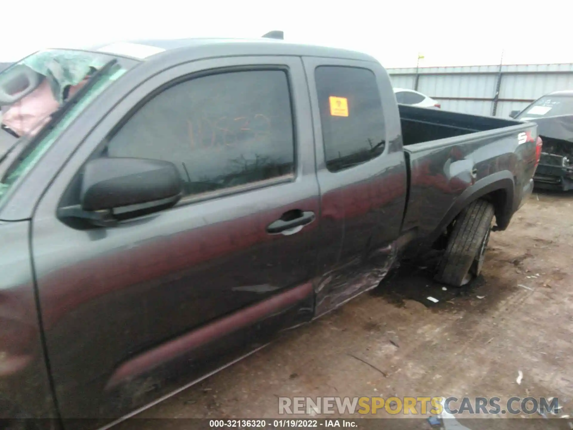 6 Фотография поврежденного автомобиля 5TFRX5GN2LX178215 TOYOTA TACOMA 2WD 2020