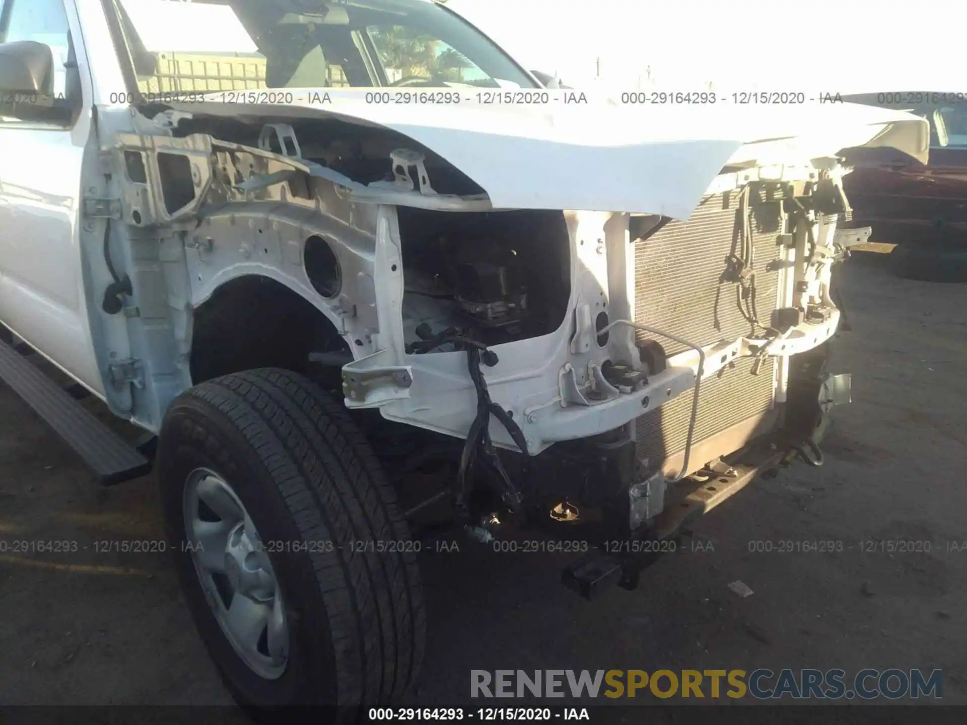 6 Photograph of a damaged car 5TFRX5GN4LX167670 TOYOTA TACOMA 2WD 2020