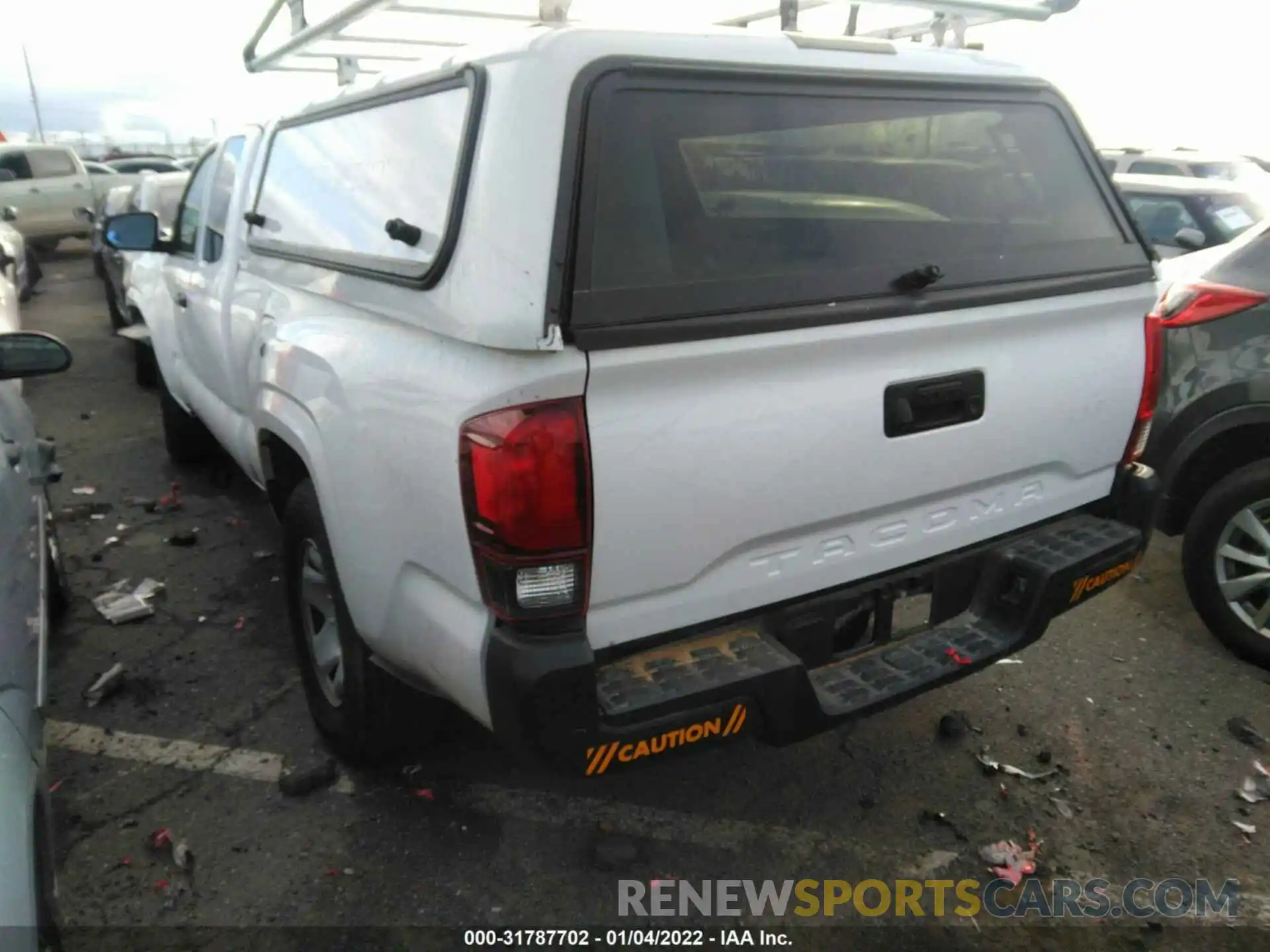 3 Photograph of a damaged car 5TFRX5GN4LX173355 TOYOTA TACOMA 2WD 2020