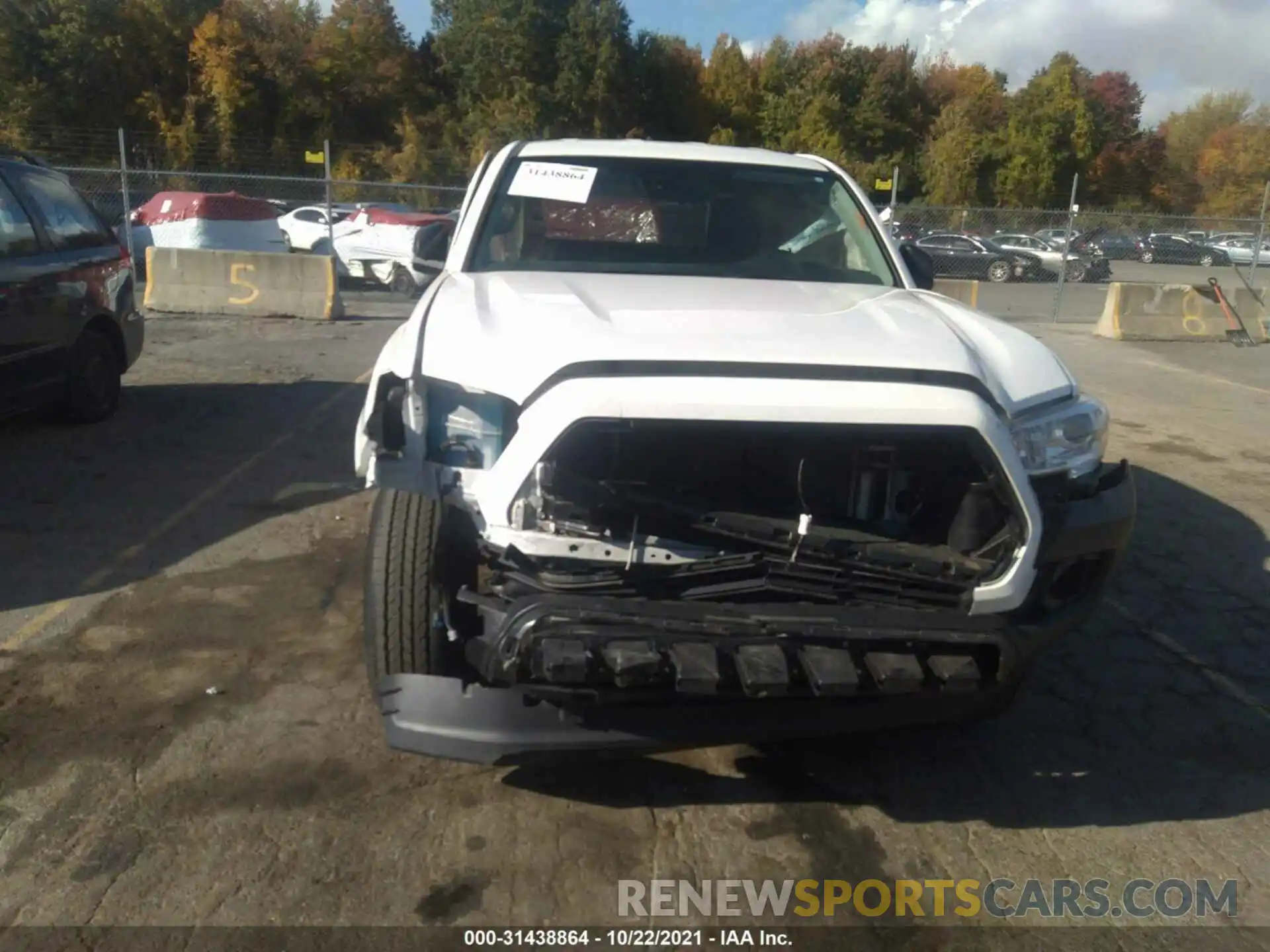 6 Photograph of a damaged car 5TFRX5GN4LX180824 TOYOTA TACOMA 2WD 2020