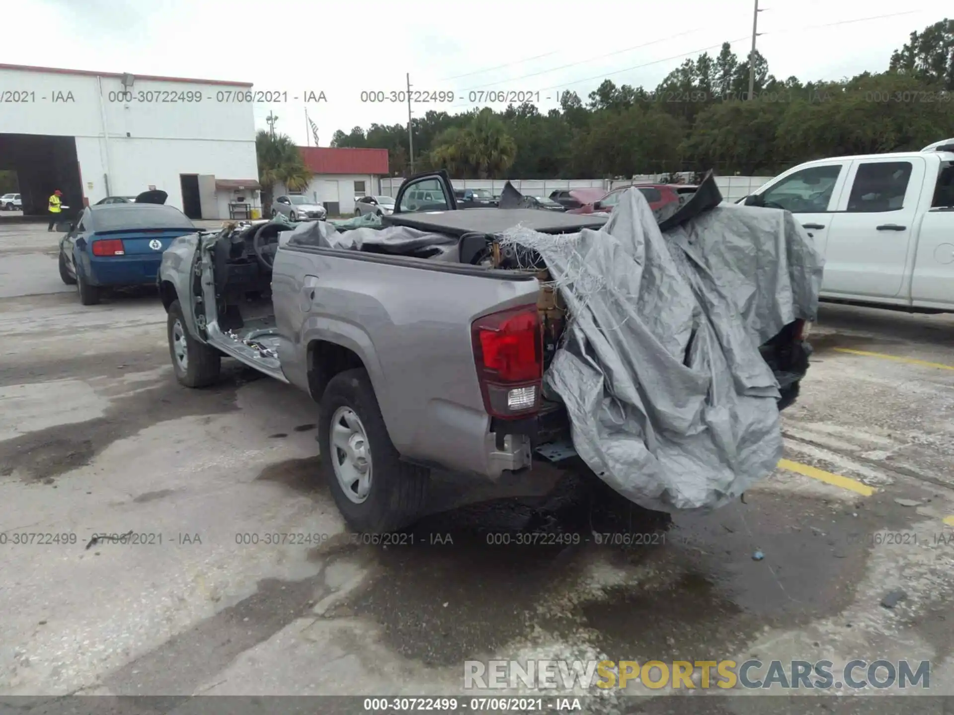 3 Photograph of a damaged car 5TFRX5GN5LX166592 TOYOTA TACOMA 2WD 2020