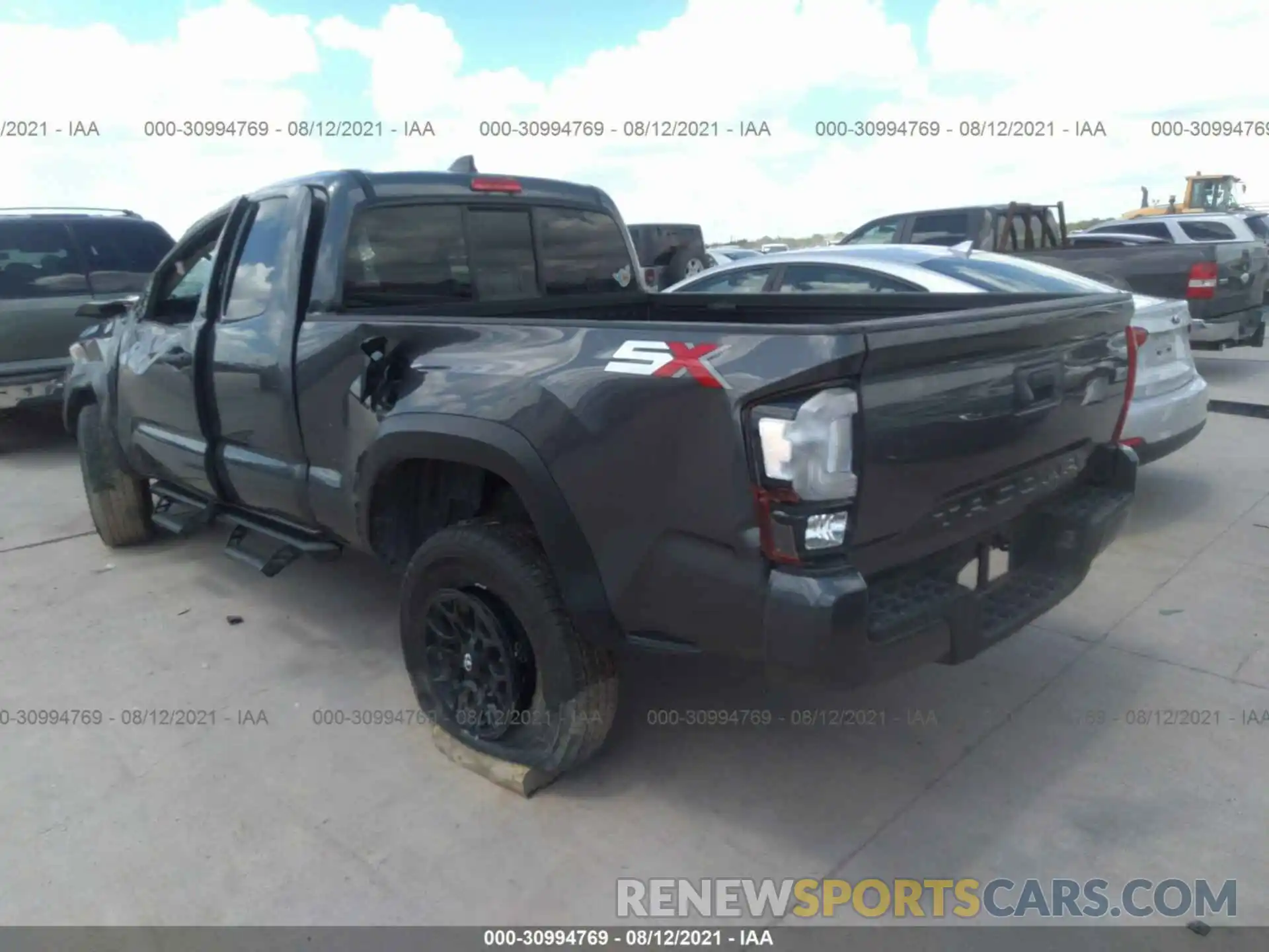 3 Фотография поврежденного автомобиля 5TFRX5GN5LX177320 TOYOTA TACOMA 2WD 2020