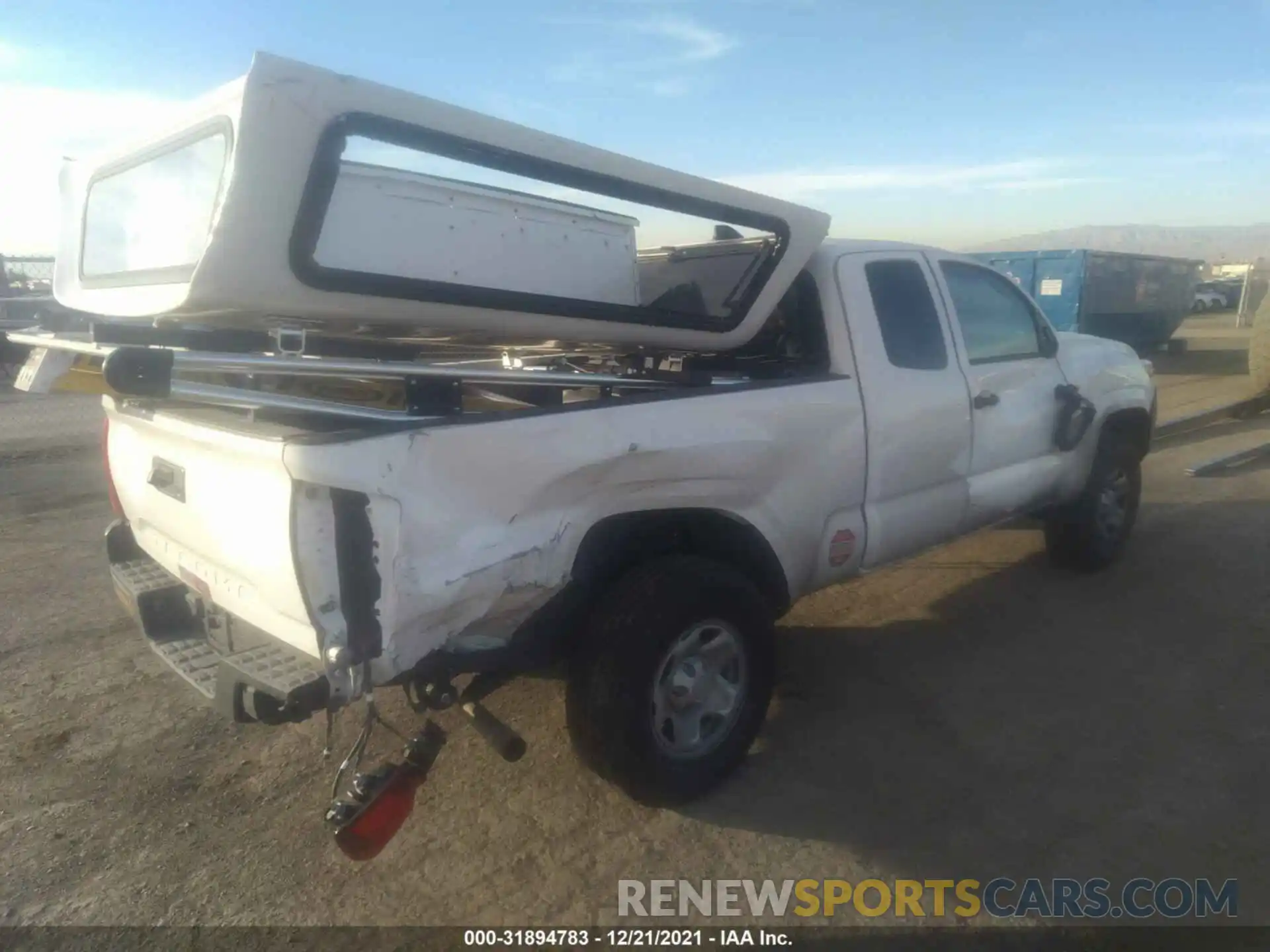 4 Photograph of a damaged car 5TFRX5GN6LX174409 TOYOTA TACOMA 2WD 2020