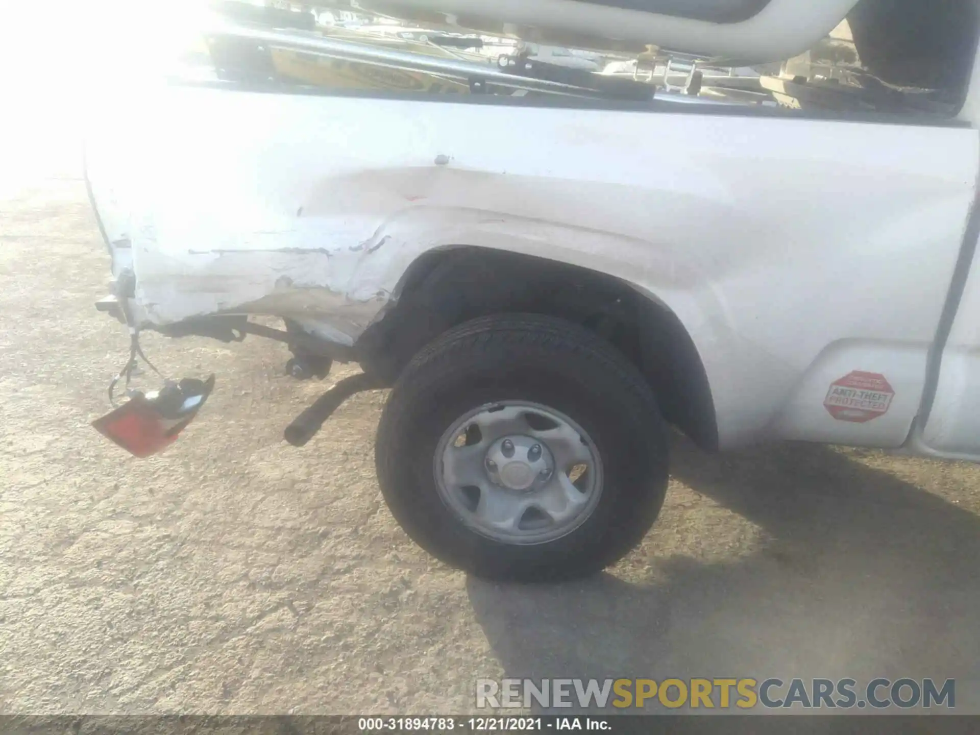 6 Photograph of a damaged car 5TFRX5GN6LX174409 TOYOTA TACOMA 2WD 2020