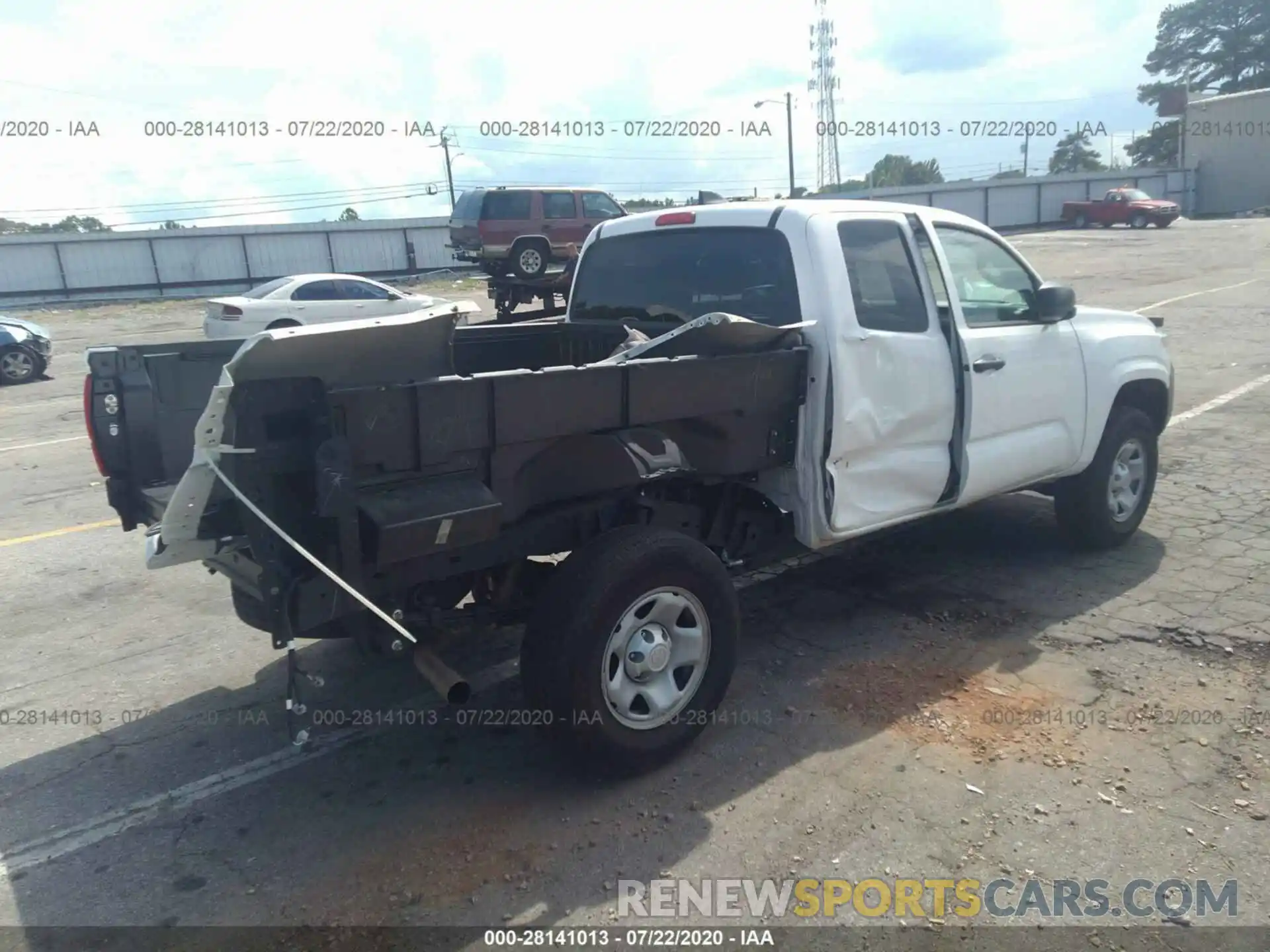 4 Photograph of a damaged car 5TFRX5GN7LX165590 TOYOTA TACOMA 2WD 2020