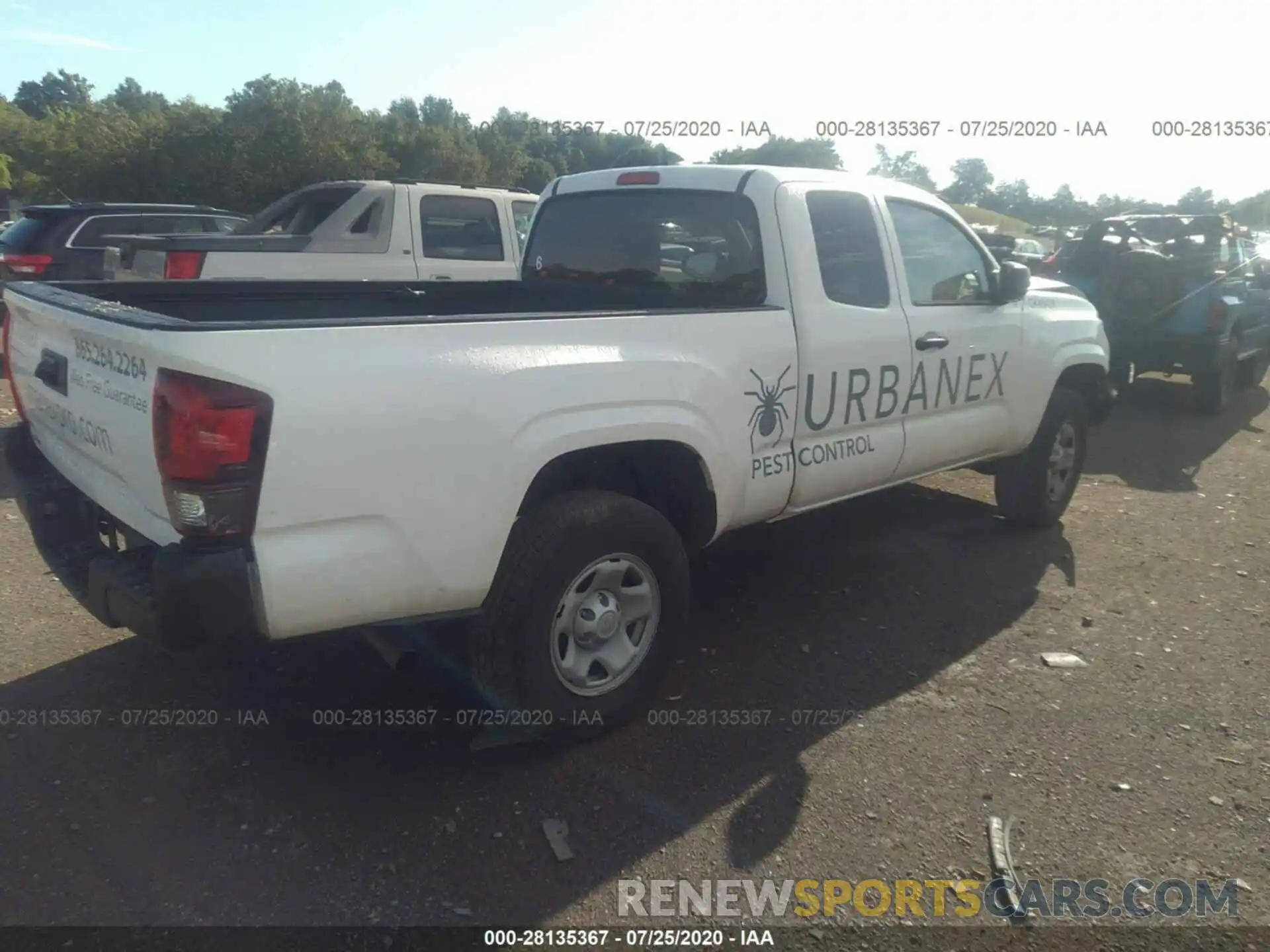 4 Фотография поврежденного автомобиля 5TFRX5GN7LX172748 TOYOTA TACOMA 2WD 2020