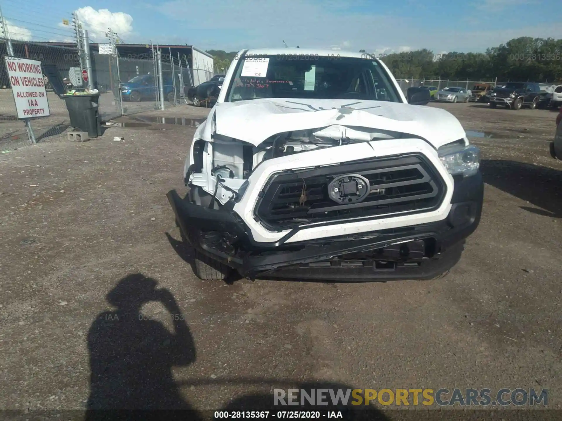6 Photograph of a damaged car 5TFRX5GN7LX172748 TOYOTA TACOMA 2WD 2020