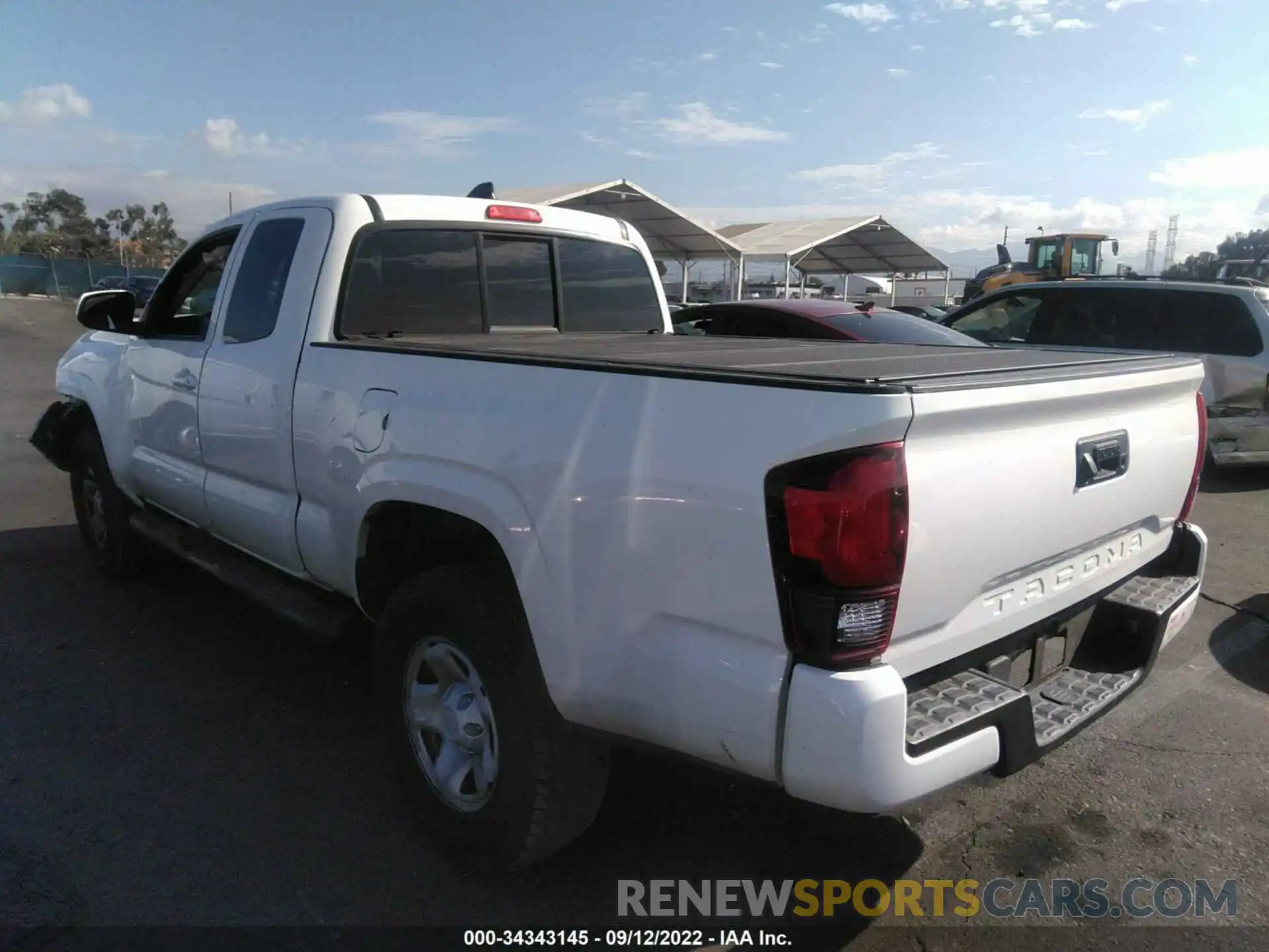 3 Фотография поврежденного автомобиля 5TFRX5GN8LX165923 TOYOTA TACOMA 2WD 2020