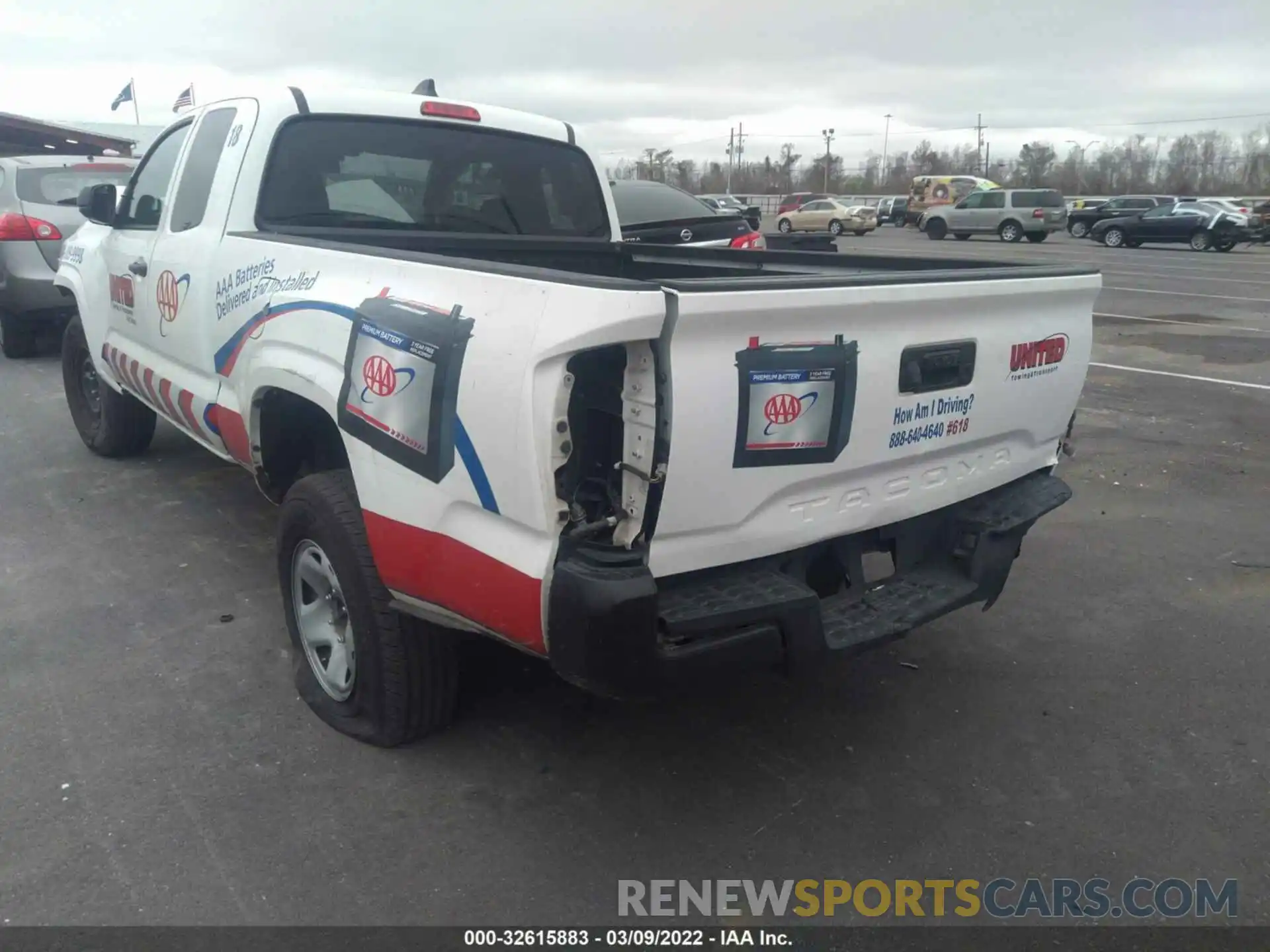 3 Photograph of a damaged car 5TFRX5GN8LX166280 TOYOTA TACOMA 2WD 2020