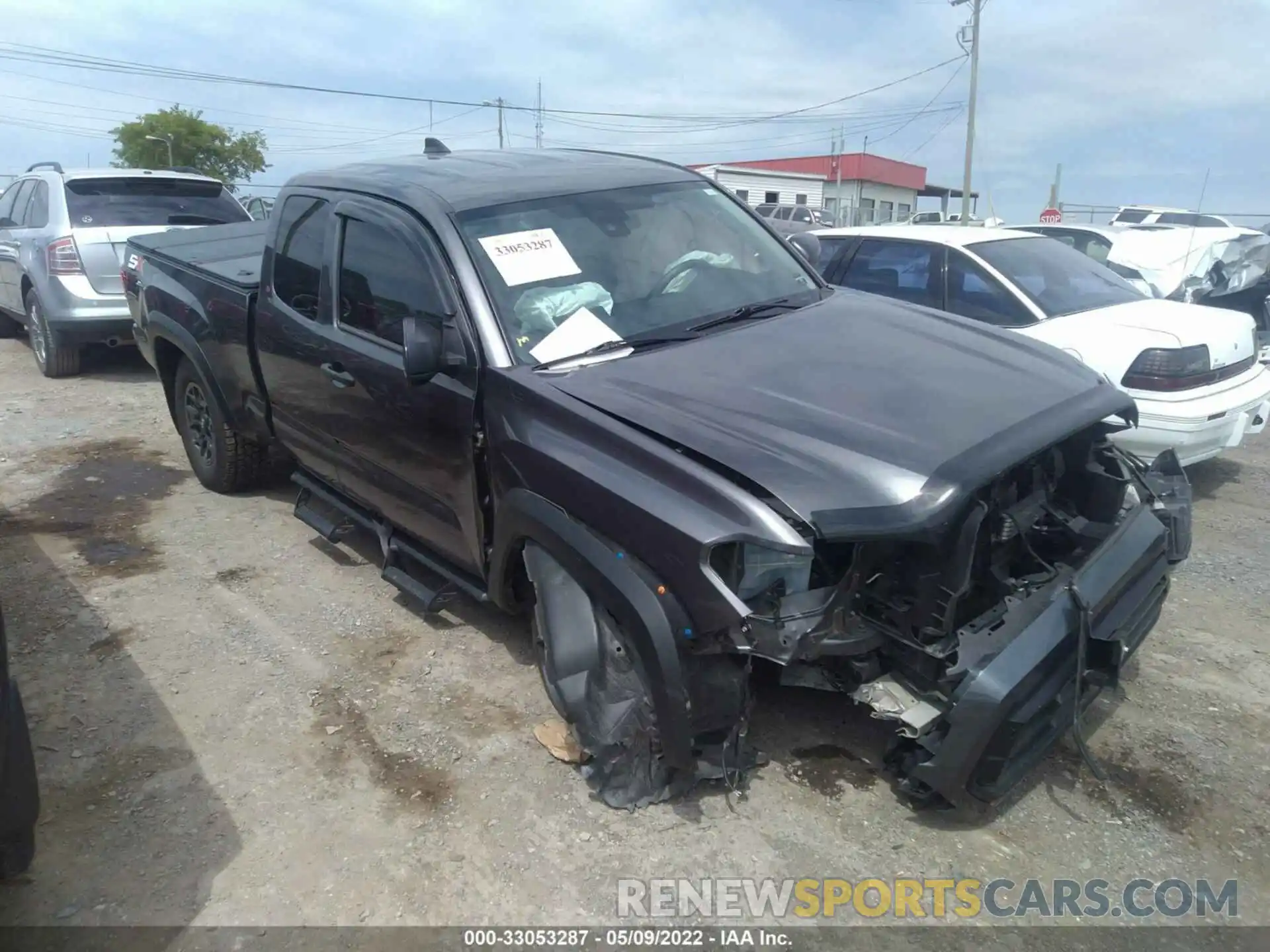 1 Photograph of a damaged car 5TFRZ5CN8LX089118 TOYOTA TACOMA 2WD 2020