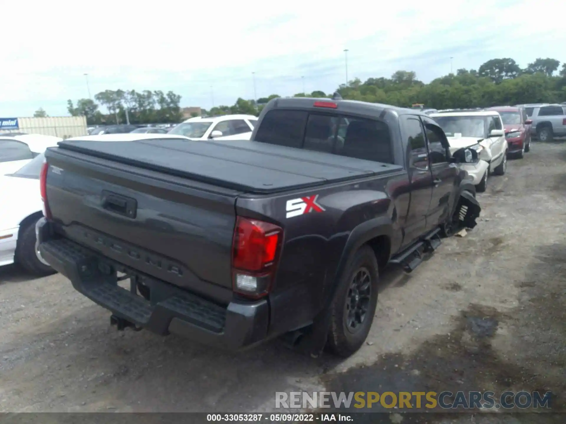 4 Фотография поврежденного автомобиля 5TFRZ5CN8LX089118 TOYOTA TACOMA 2WD 2020