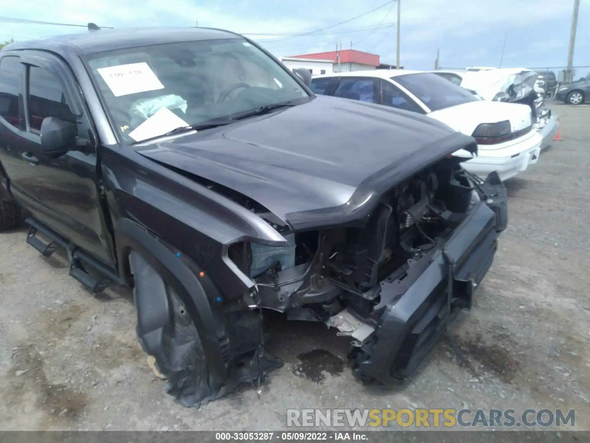 6 Photograph of a damaged car 5TFRZ5CN8LX089118 TOYOTA TACOMA 2WD 2020