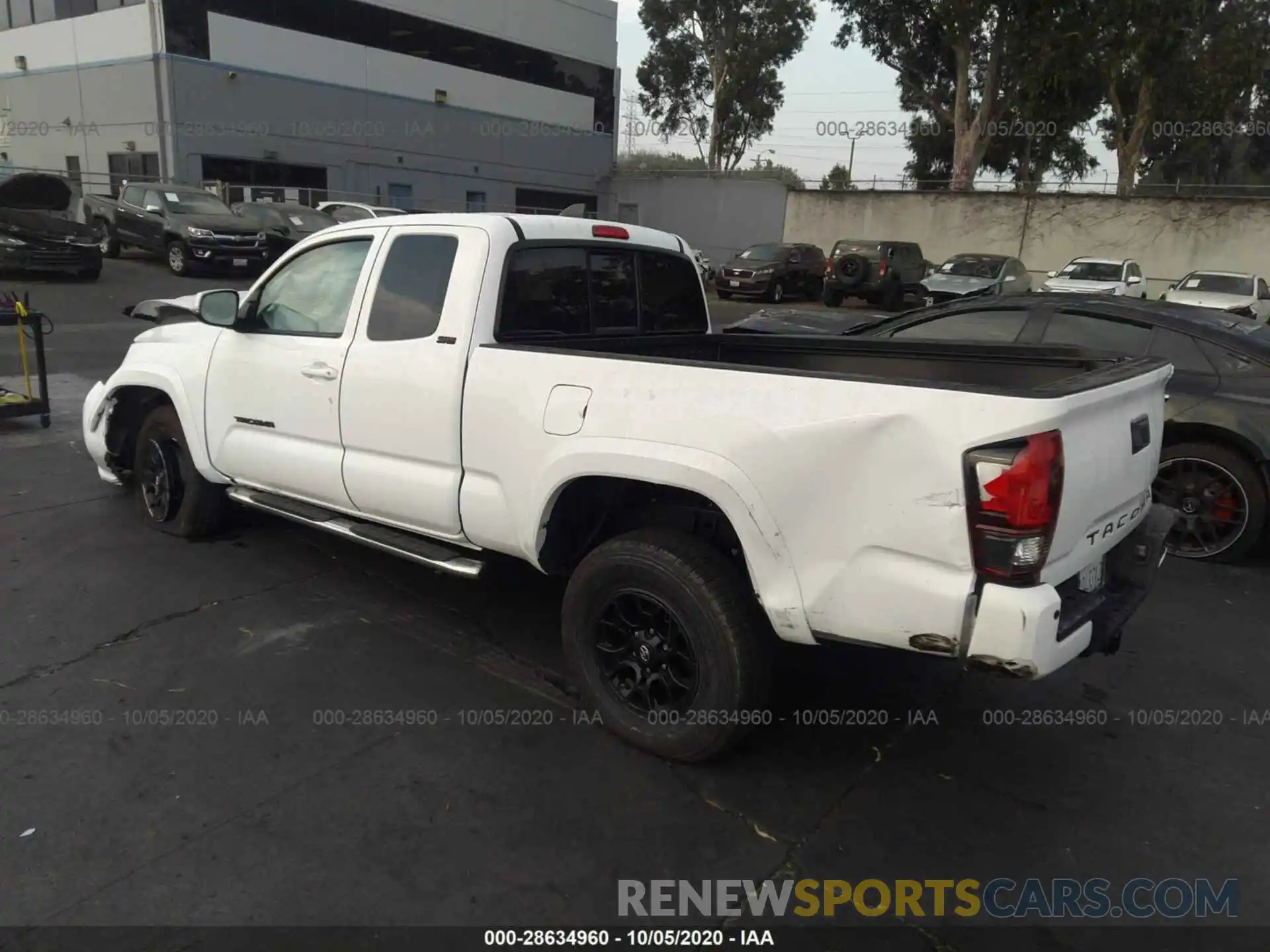 3 Photograph of a damaged car 5TFRZ5CN8LX089636 TOYOTA TACOMA 2WD 2020